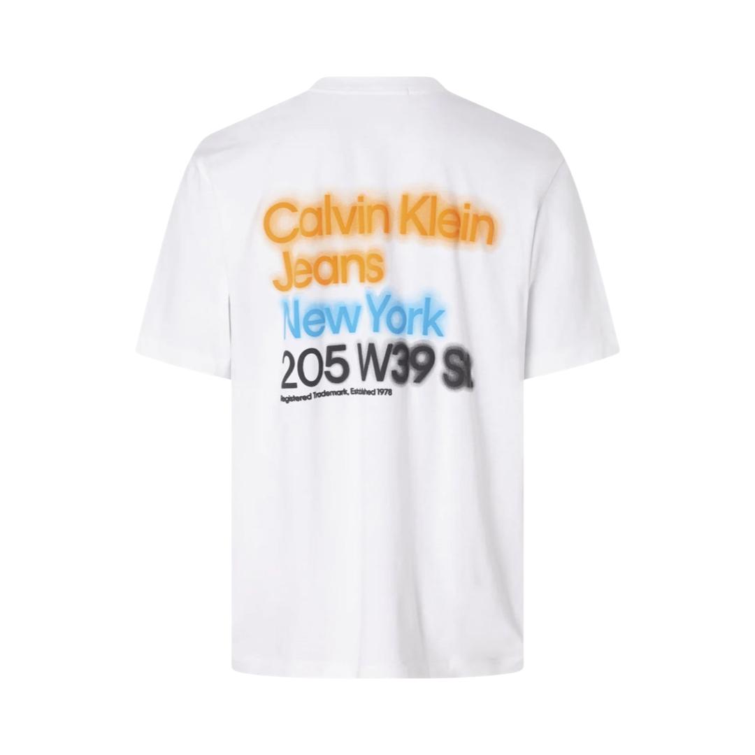 Мъжка oversize тениска в бяло Calvin Klein Jeans J30J322881