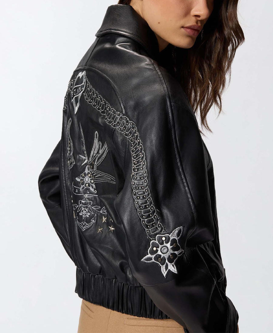 Дамско кожено яке с бродерия Women’s embroidered leather jacket PINKO 105793 A2U7 Z99 Black angled view