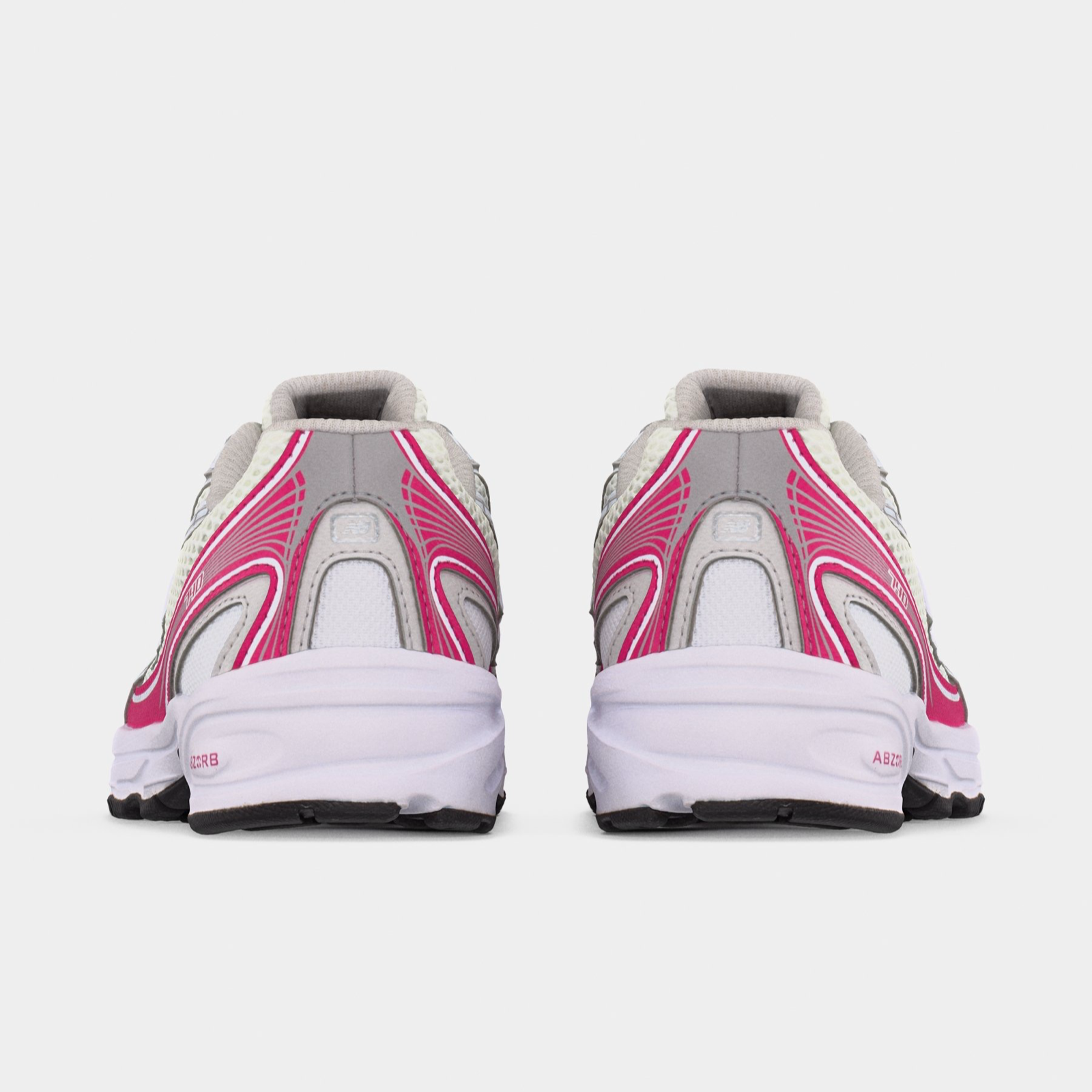 Дамски маратонки New Balance 740 Women Sneakers G7407CK Heel View