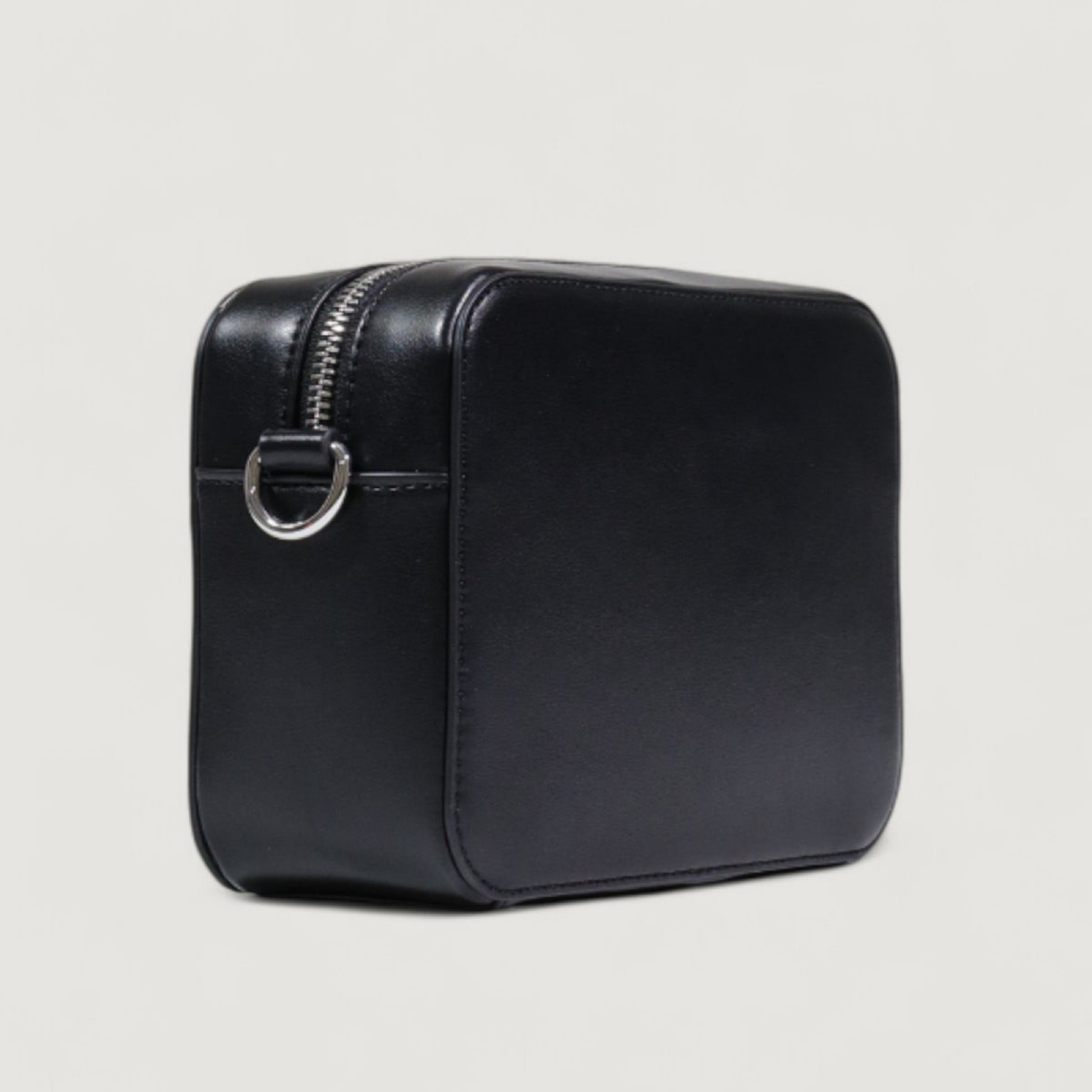 Дамска чанта Replay Women Crossbody Bag FW3804.000.A0015G Back View