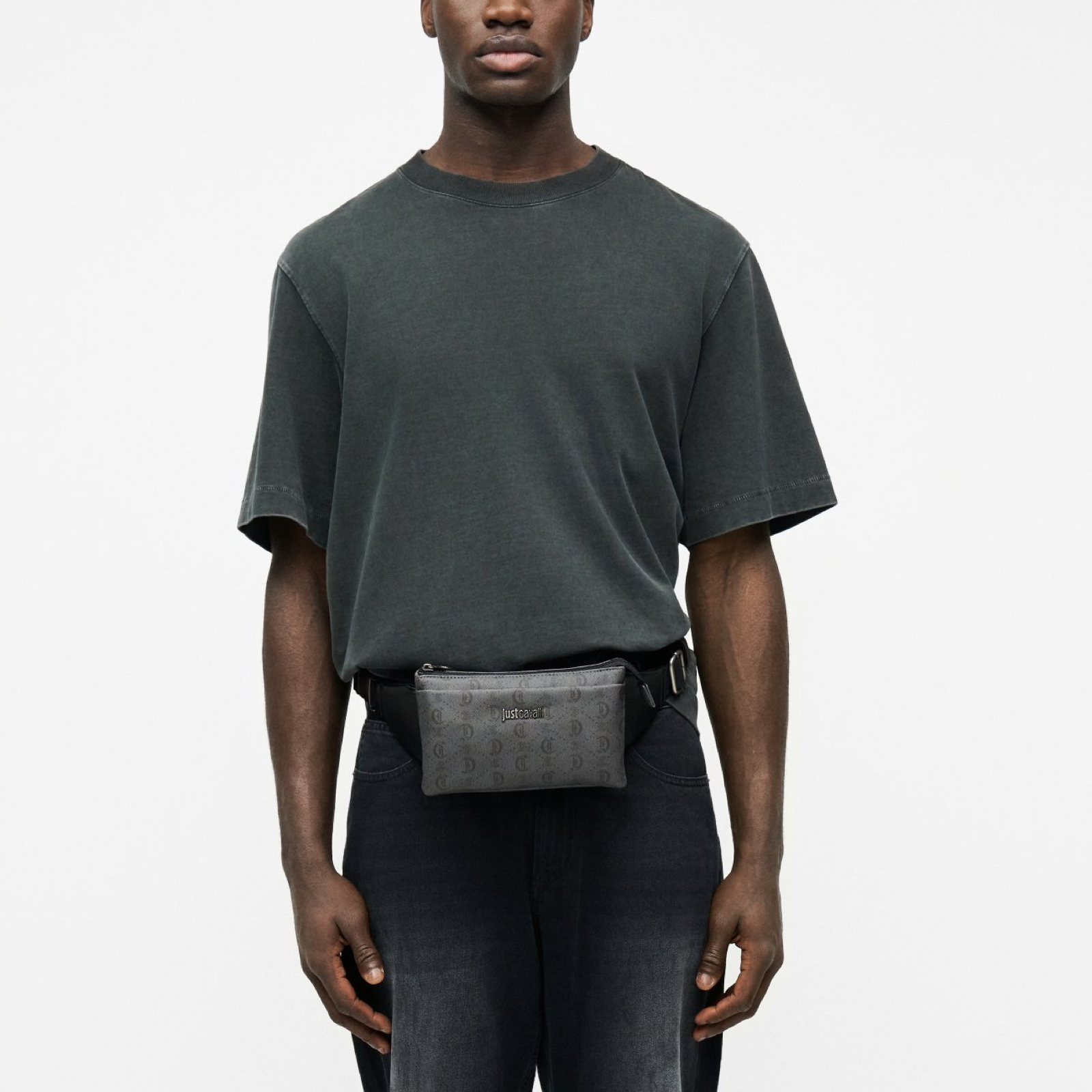 Мъжка чанта за кръст Just Cavalli Men Waist Bag 80QA4B43 ZSD82 R13 Model View