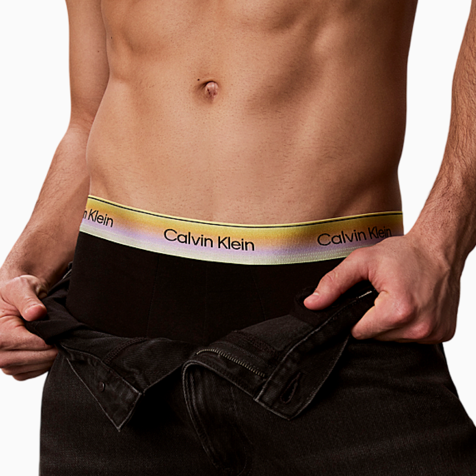Мъжки боксерки Calvin Klein Men Boxers LV00NB4591 UB1 Close-Up