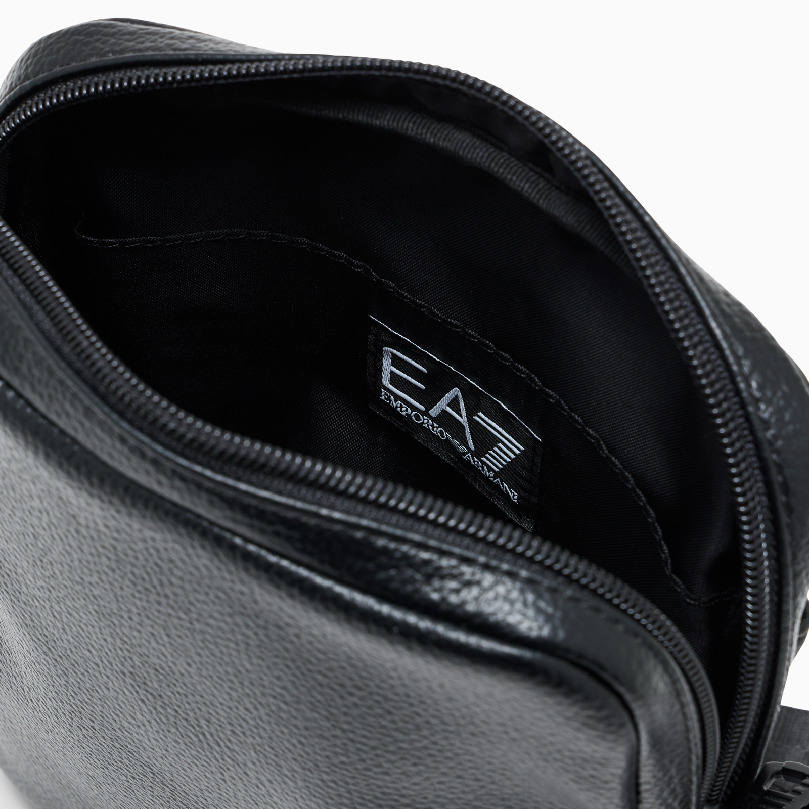 Мъжка чанта EA7 Emporio Armani Men Crossbody Bag 7X000753 AF29345 UC001 Inside View