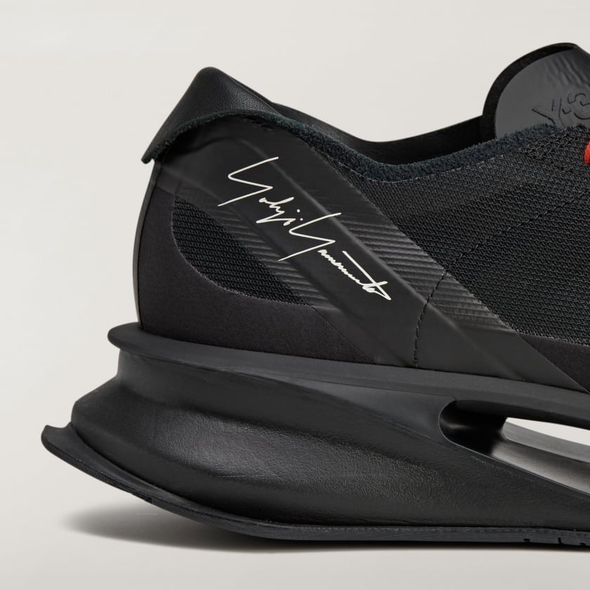 Y-3 S-Gendo Run Men Sneakers Close-Up