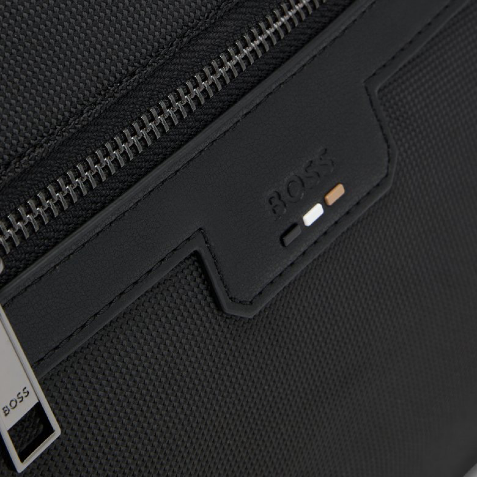 Мъжка чанта за Лаптоп Boss Men Briefcase 50536181 001 Close-Up
