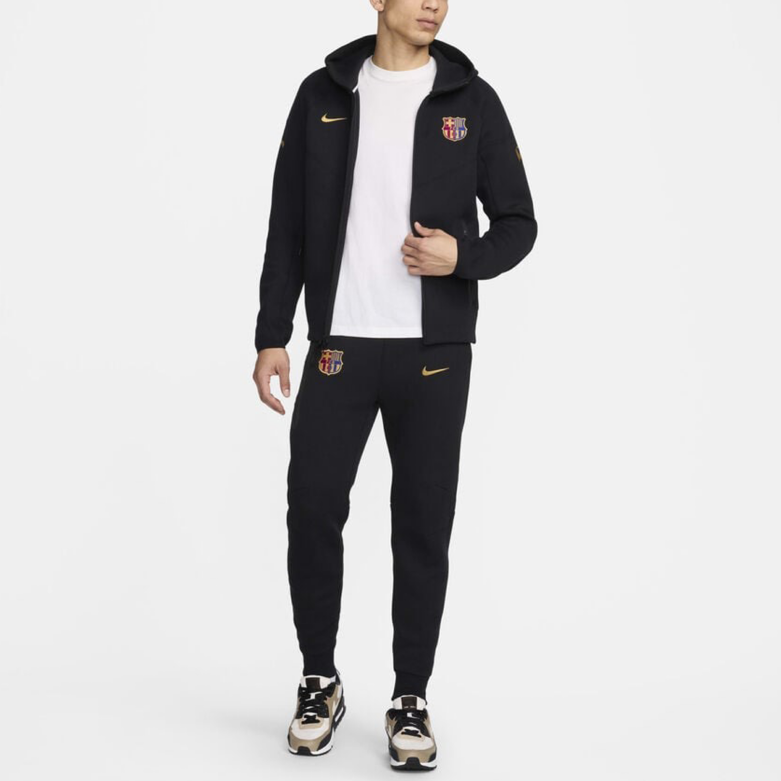 Мъжки суичър Nike F.C. Barcelona Men Tech Fleece Sweatshirt HF7724-011 Front View