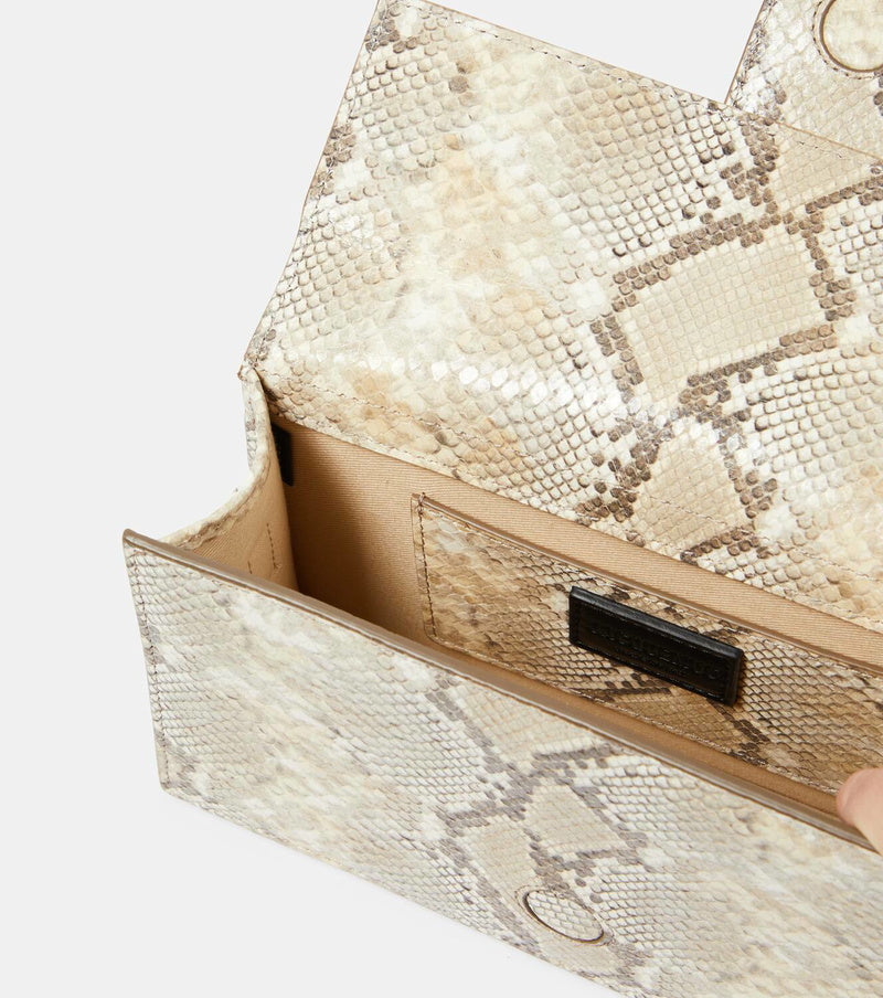 Дамска луксозна чанта Women’s shoulder bag Jacquemus 213BA0064308 150 Reptile effect inside view
