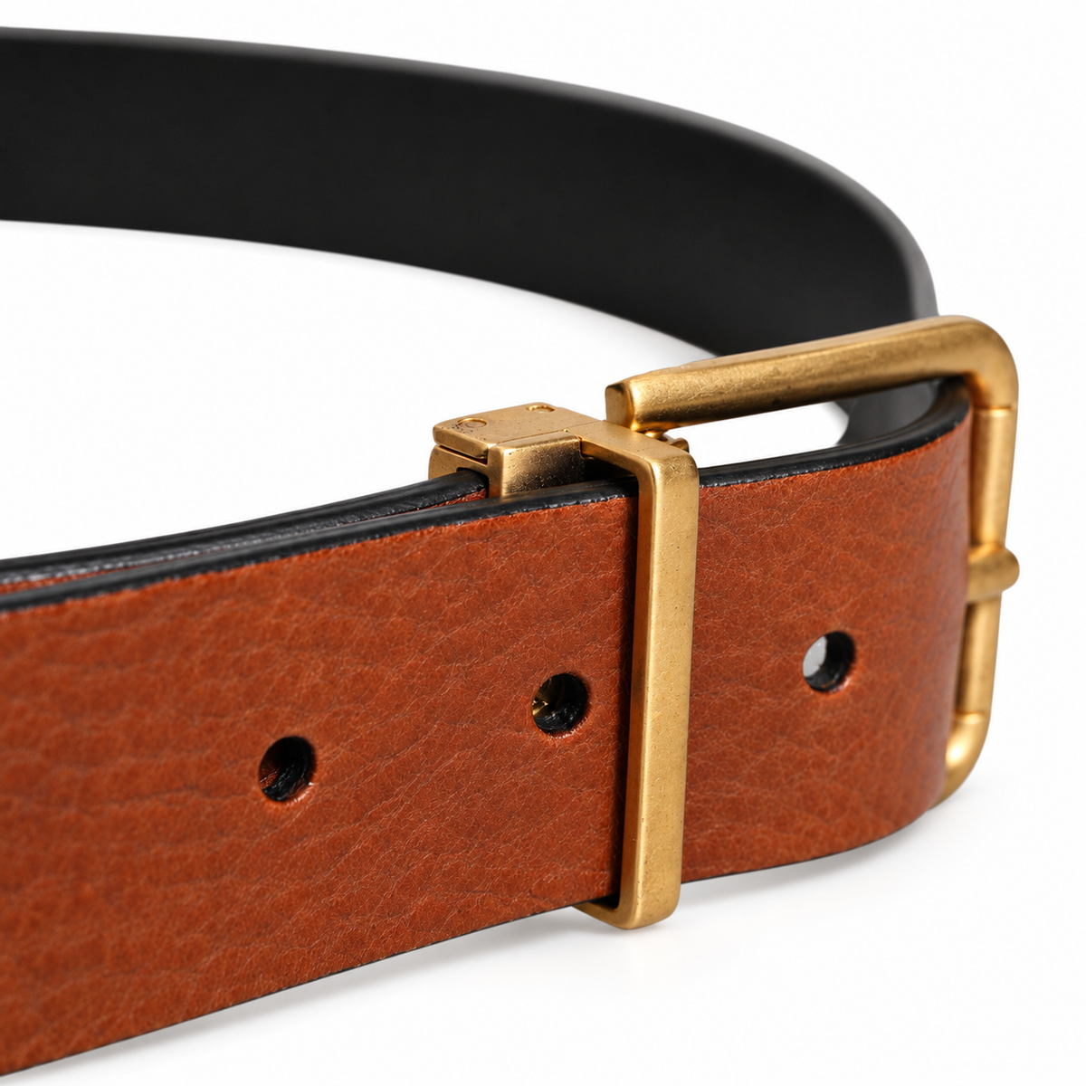 Men’s belt DOLCE & GABBANA
BC4598 AV480 8Z004 Brown close up view