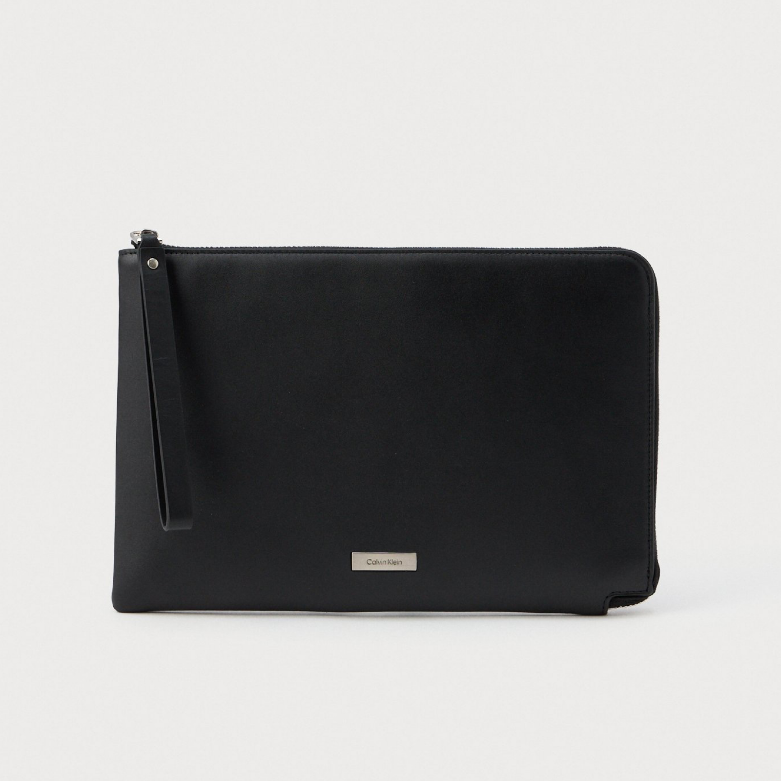 Мъжка клъч чанта Men’s clutch bag Calvin Klein
LV04D1110G UB1