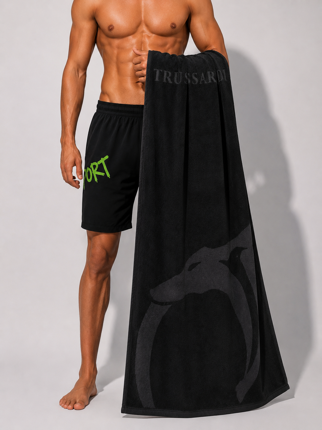 Плажна кърпа Unisex beach towel Trussardi TRU2MTW01 03 Black lifestyle view