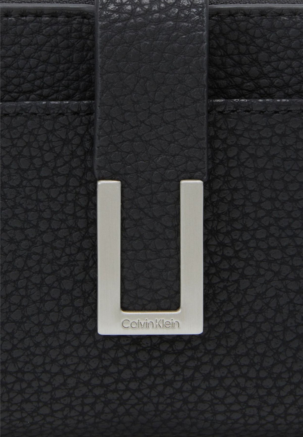 Клъч портмоне Unisex clutch wallet Calvin Klein
K60K610487 BAX detail view