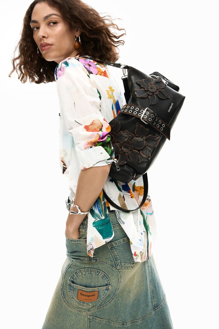 Дамска чанта Women’s handbag with flower appliqués Desigual 26SAXP98 6009 Dark Brown lifestyle view