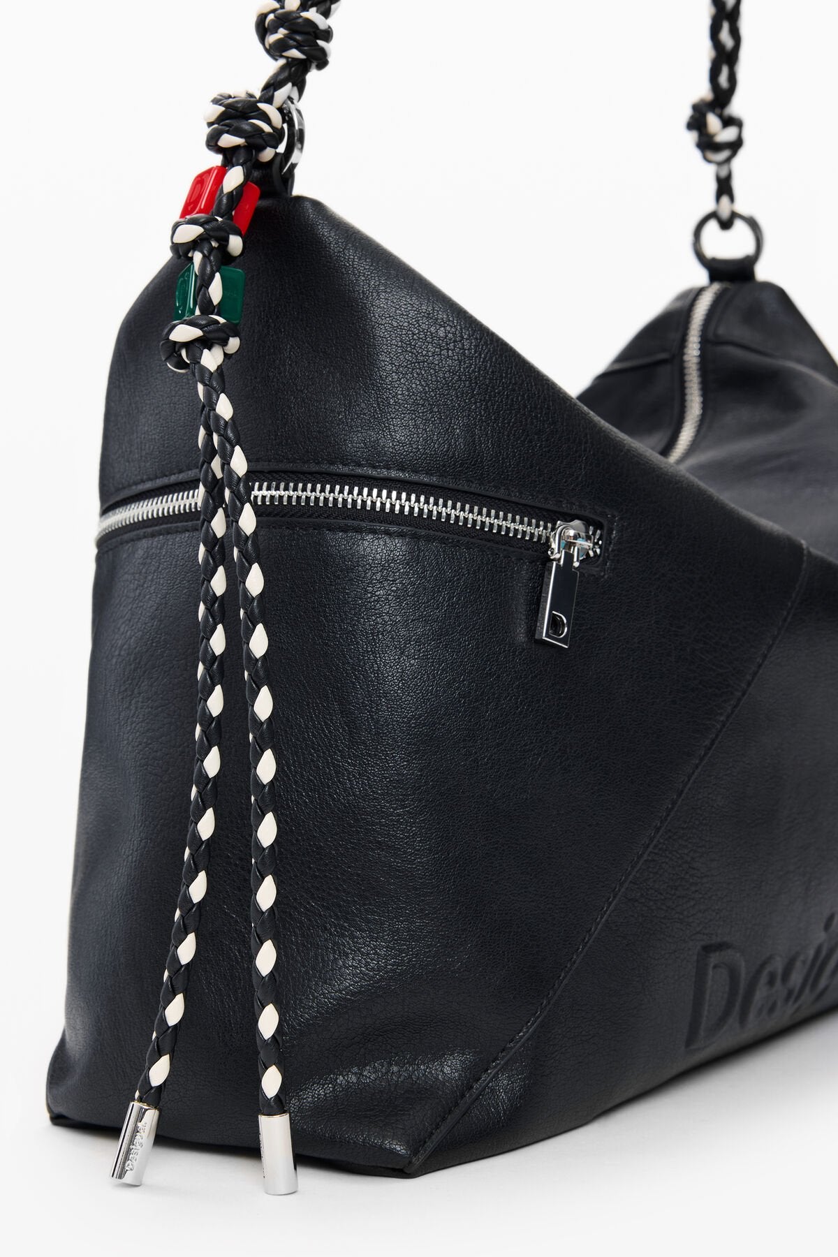 Дамска чанта Women’s shoulder bag Desigual
26SAXP66 2000 Black detail view