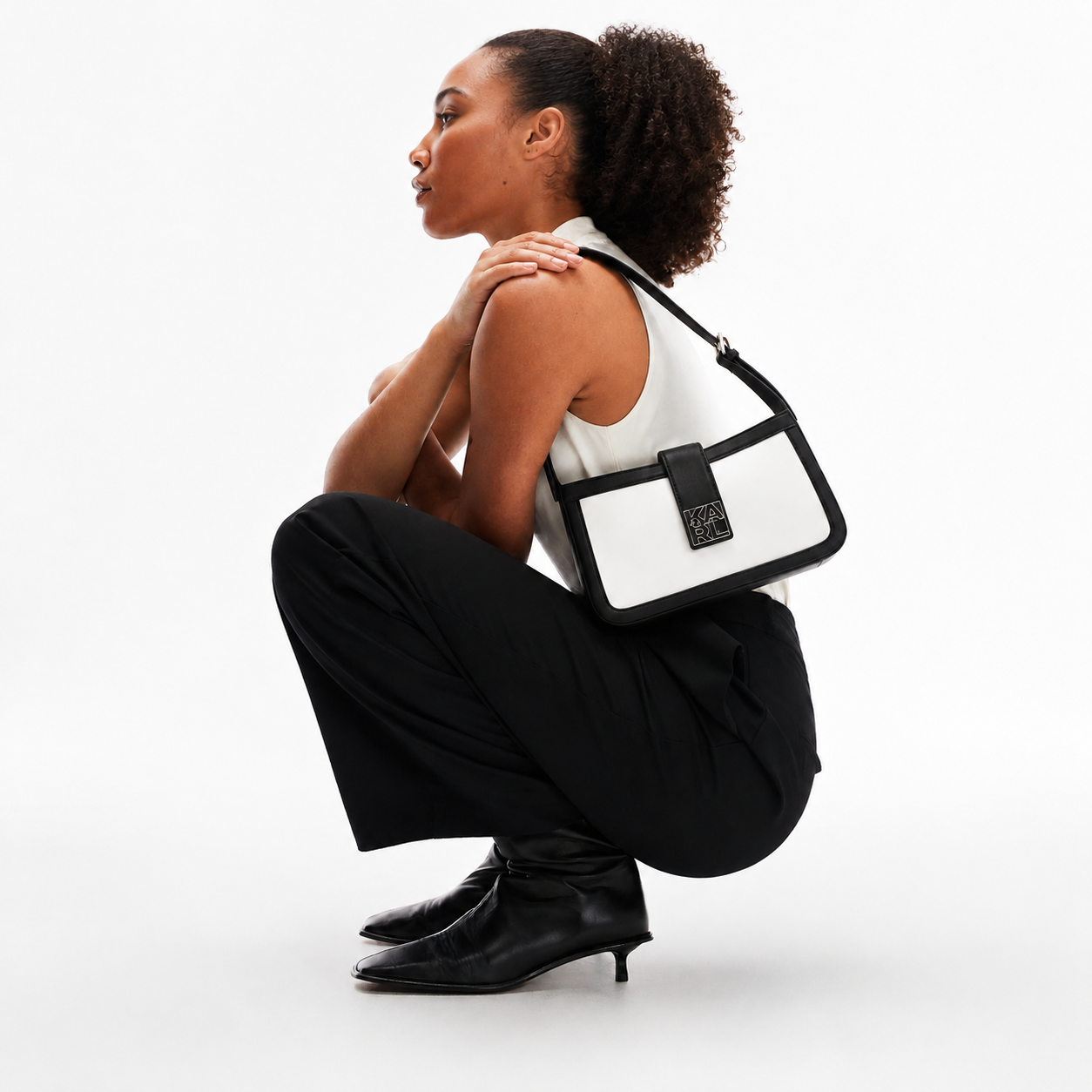 Дамска чанта Women’s shoulder bag Karl Lagerfeld BSW30003101 White and Black