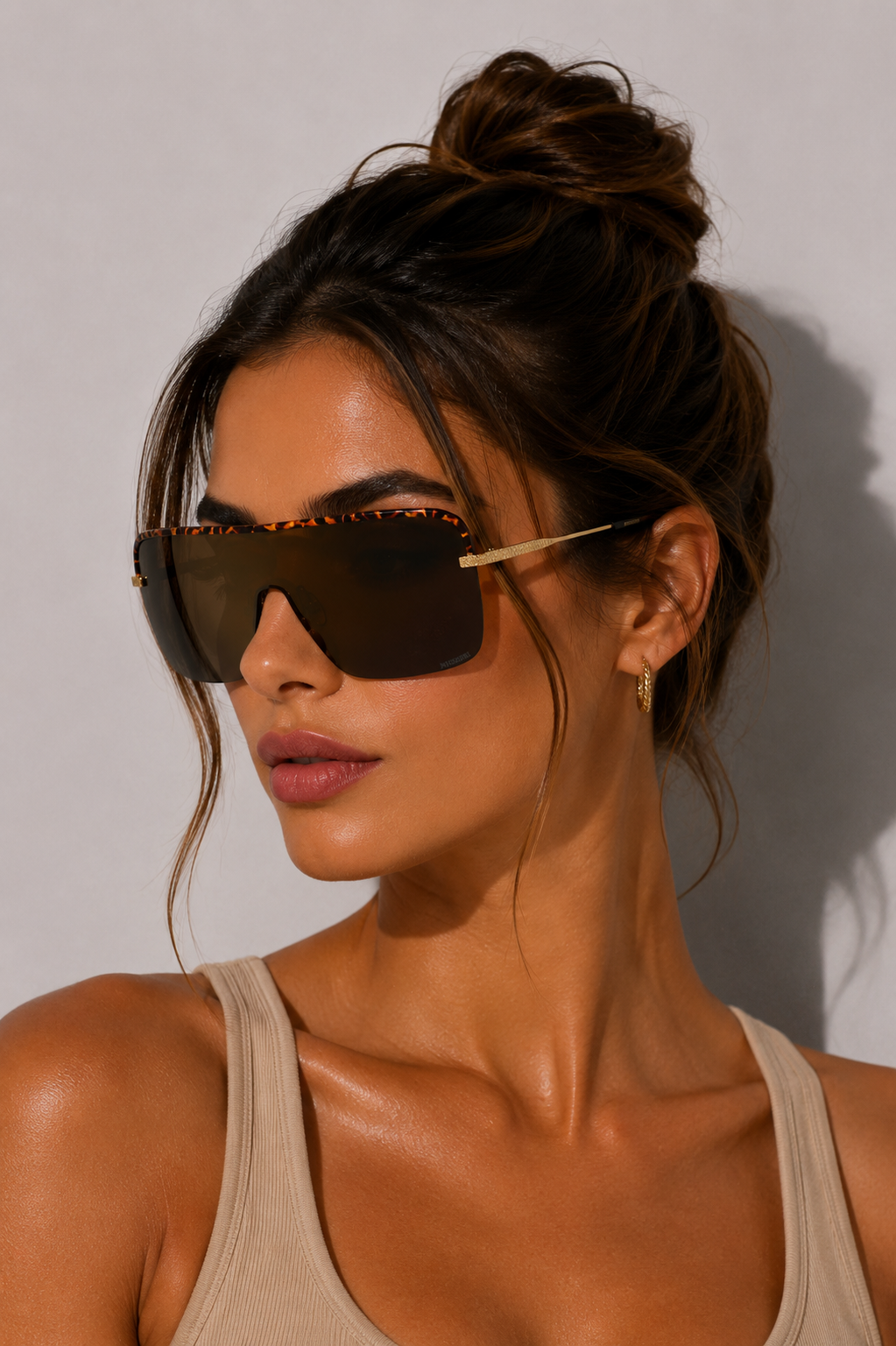 Дамски слънчеви очила Women’s sunglasses MISSONI MIS0139S0NR lifestyle view