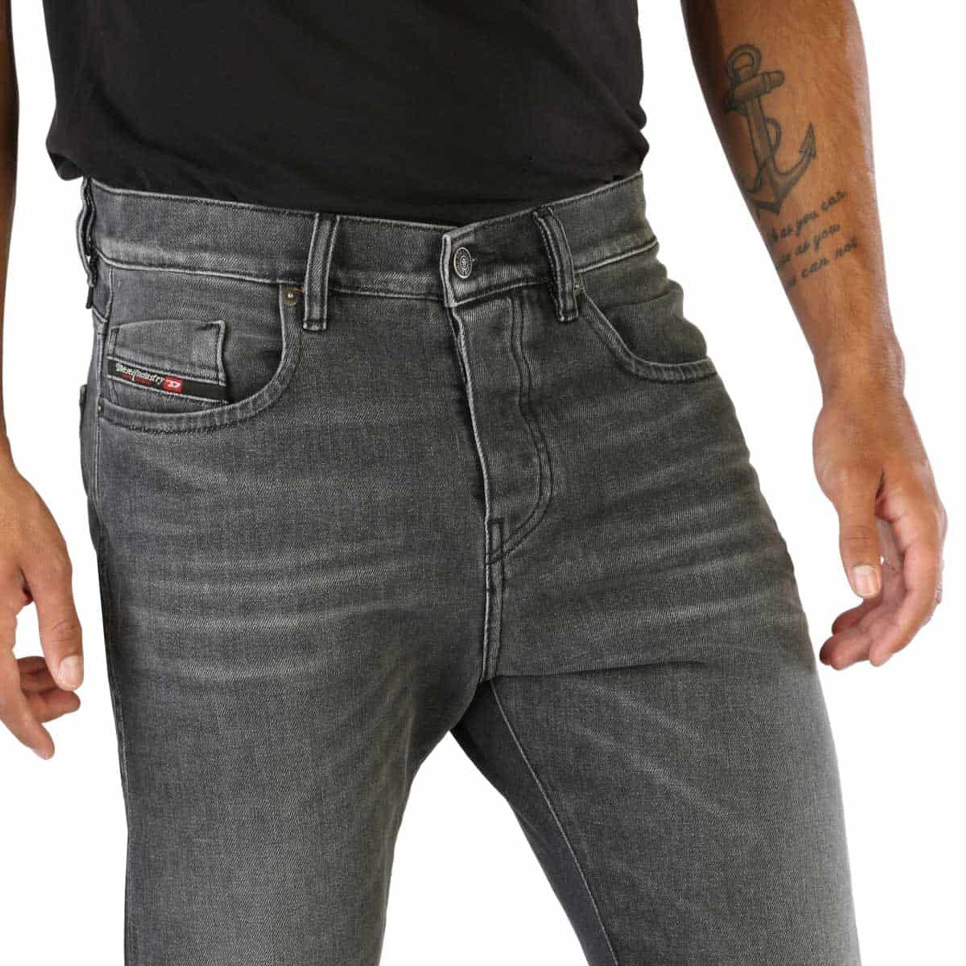 Мъжки дънки Men’s jeans Diesel
D-VIKER L32 A03336 09B42 02