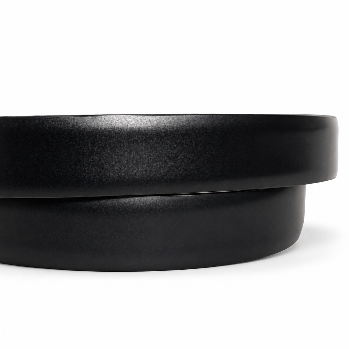 Men's belt Dolce & Gabbana SKU: BC3614 B1203 leather texture close-up