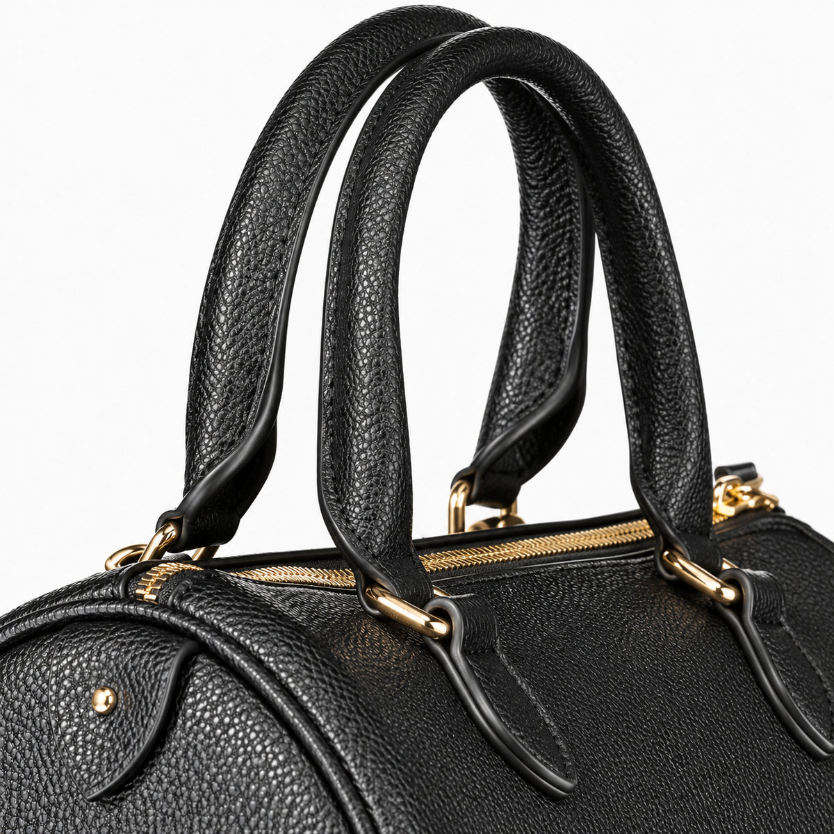 Women's handbag Mario Valentino Rised Re VBS8P923 handle and hardware detail view