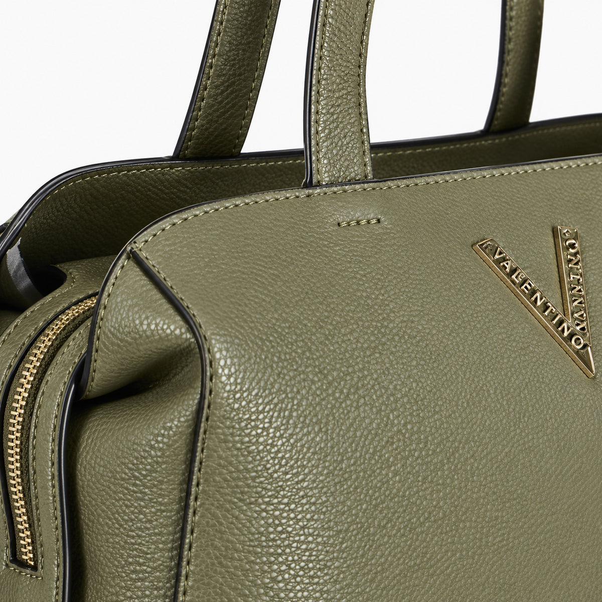 Women's shopping bag Mario Valentino Oregon Re VBS7GA01 handle and hardware detail view
