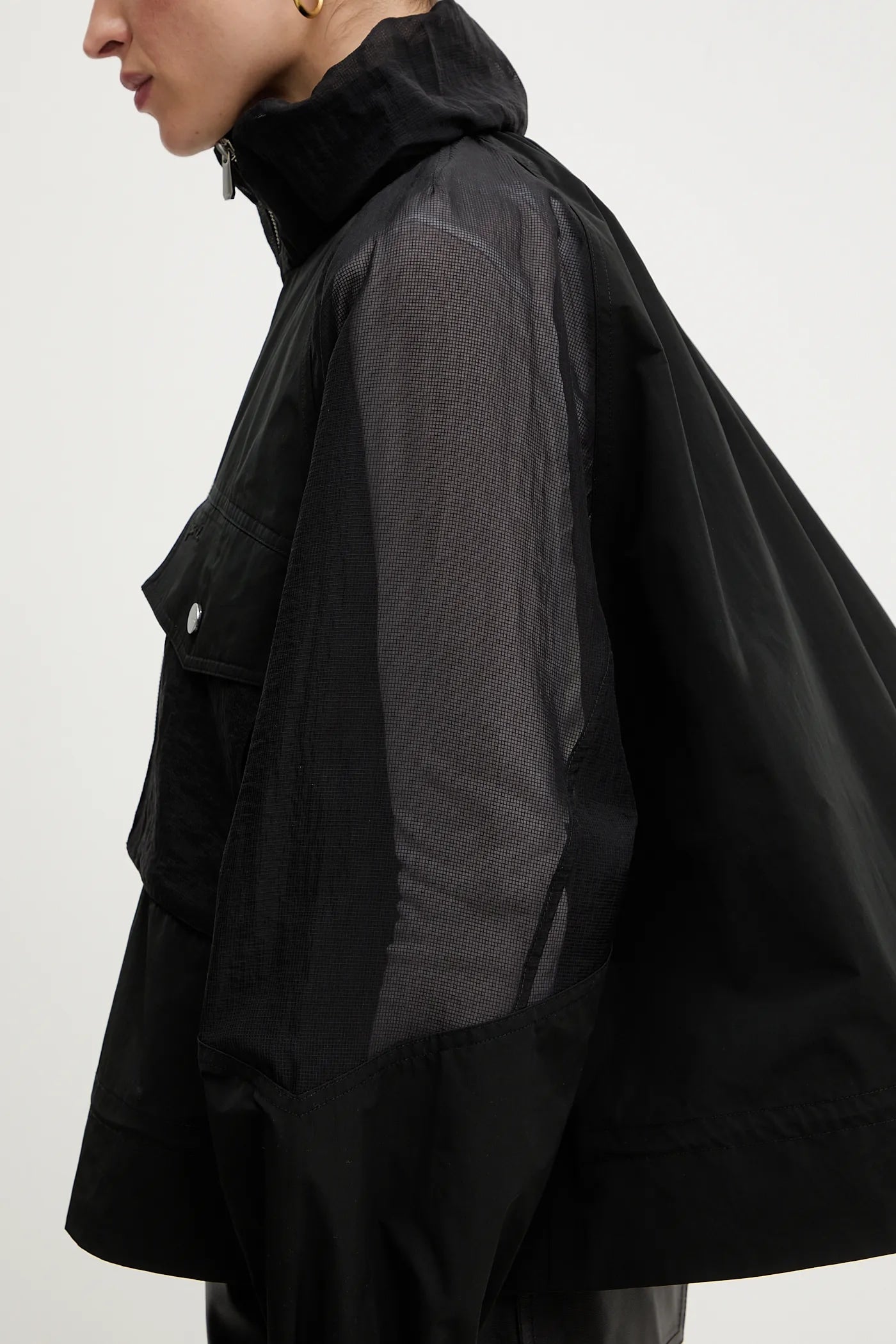 Дамско яке Pinko Women’s jacket Pinko Beth
106592 A325 Z99 Black side view