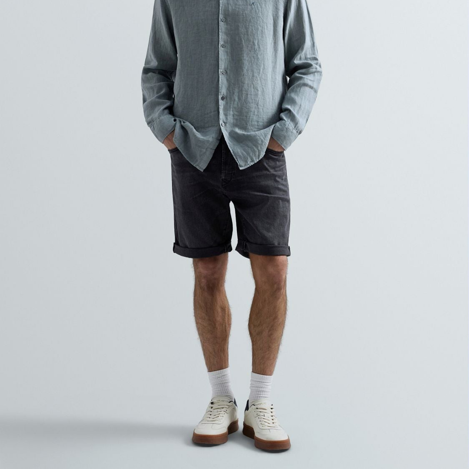 Мъжки къси дънки Replay Men Denim Jeans MA981Y.000.573B116-097 Front View