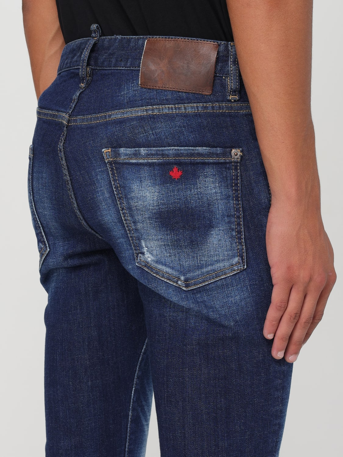 Мъжки дънки Dsquared2 Men Jeans S71LB1468S30872 470 Close-Up