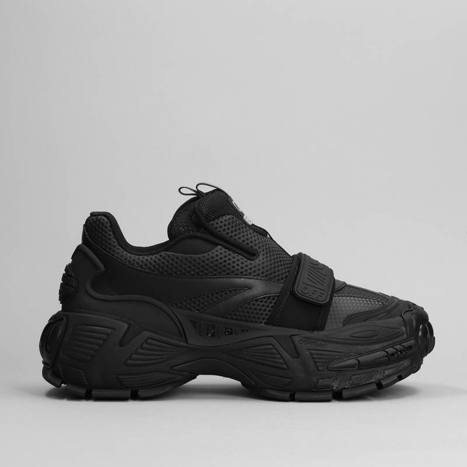 Мъжки маратонки Off-White Glove Men Sneakers Lateral View