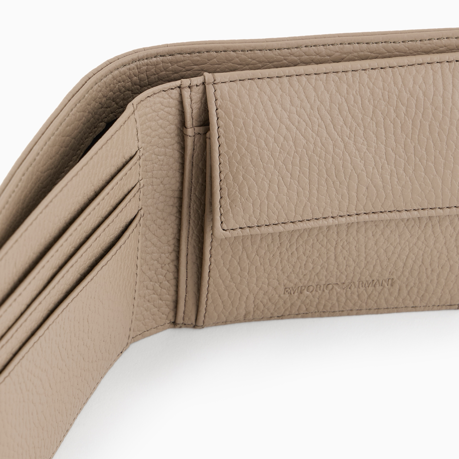 Мъжки бежов портфейл Emporio Armani Y4R167 Y068E U6168 Close-Up