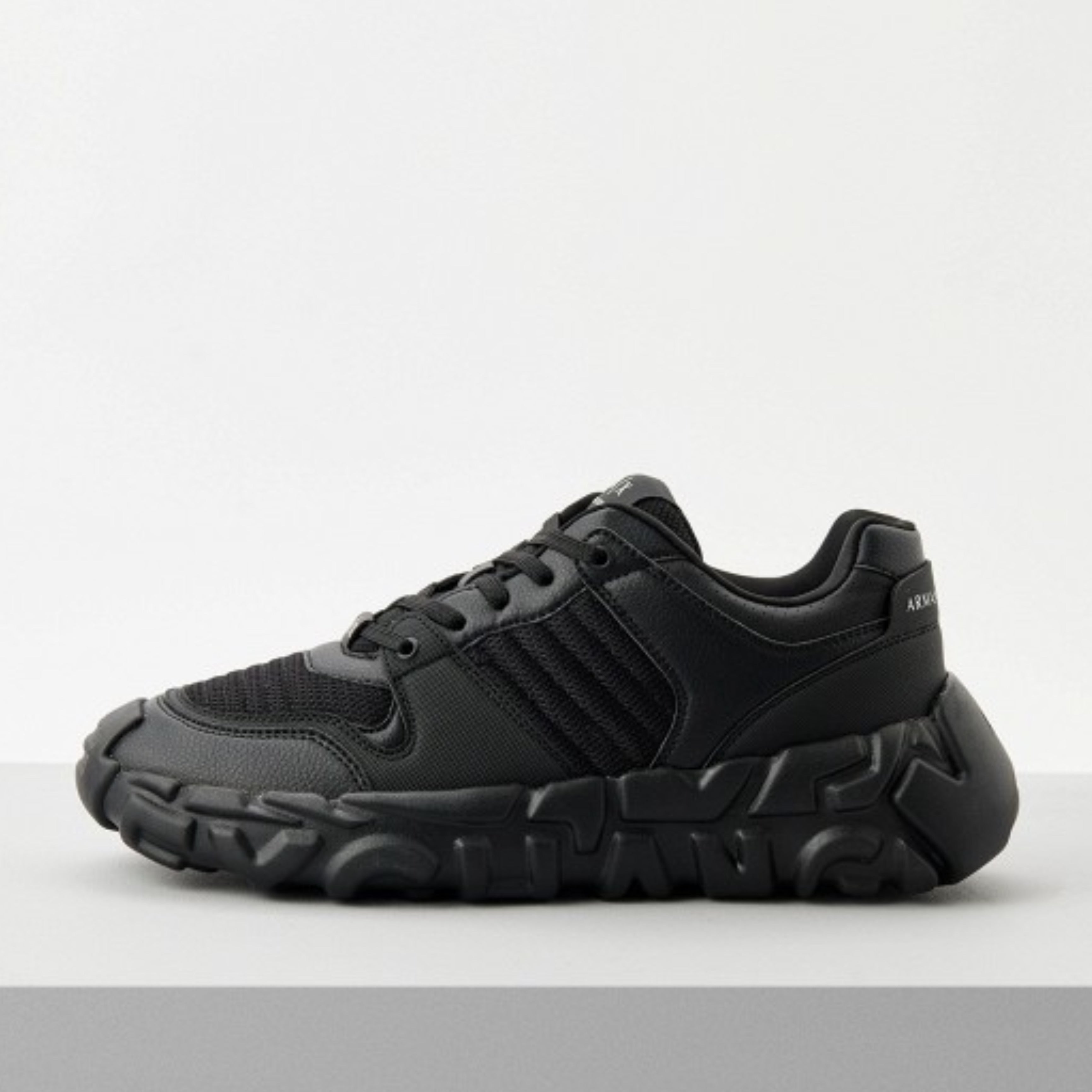 Мъжки маратонки men sneakers XUX234 XV872 00002 Black Medial View