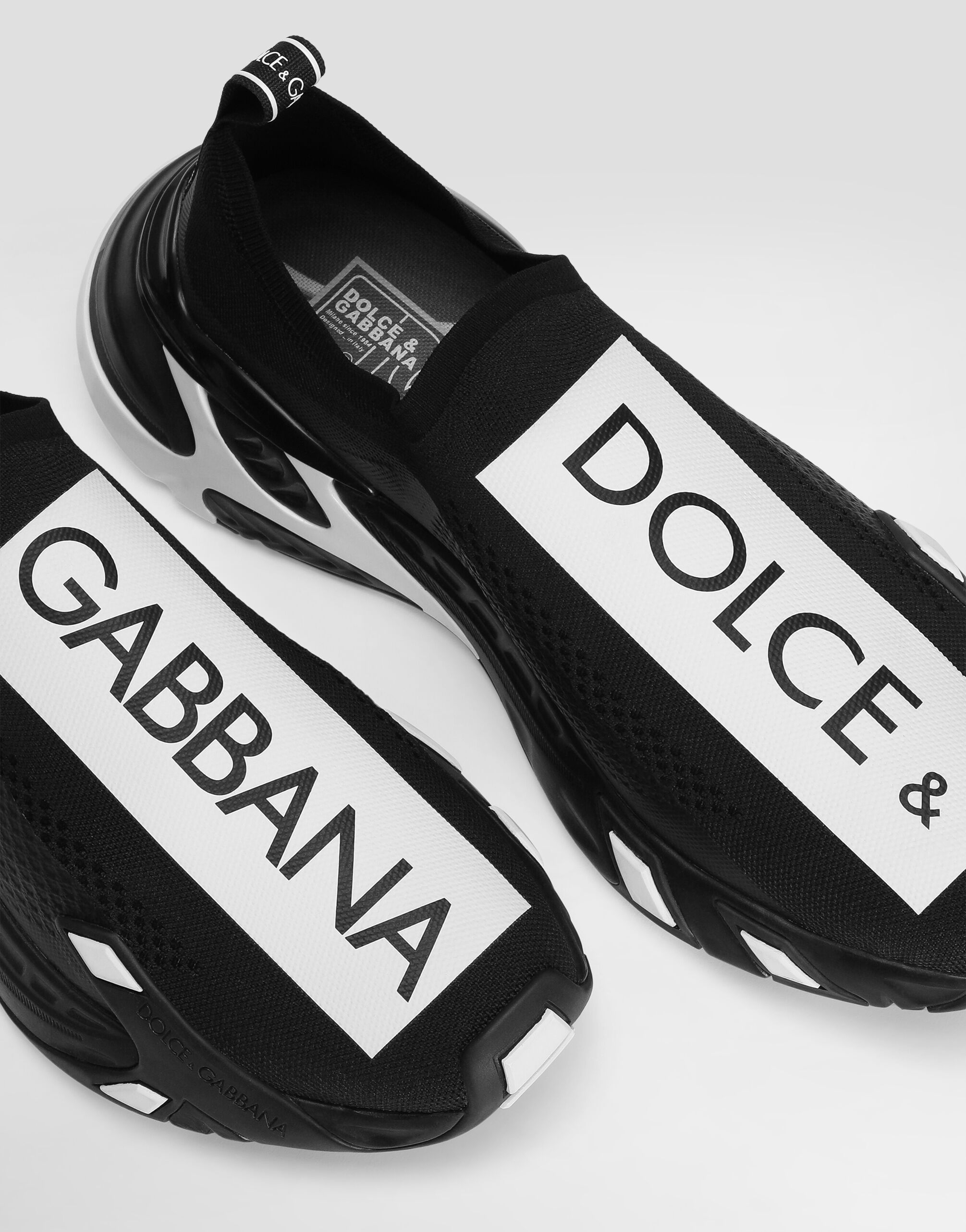 Мъжки маратонки в черно Men’s stretch mesh fast sneakers Dolce & Gabbana Sorrento CS2172AH4148S597 Black
