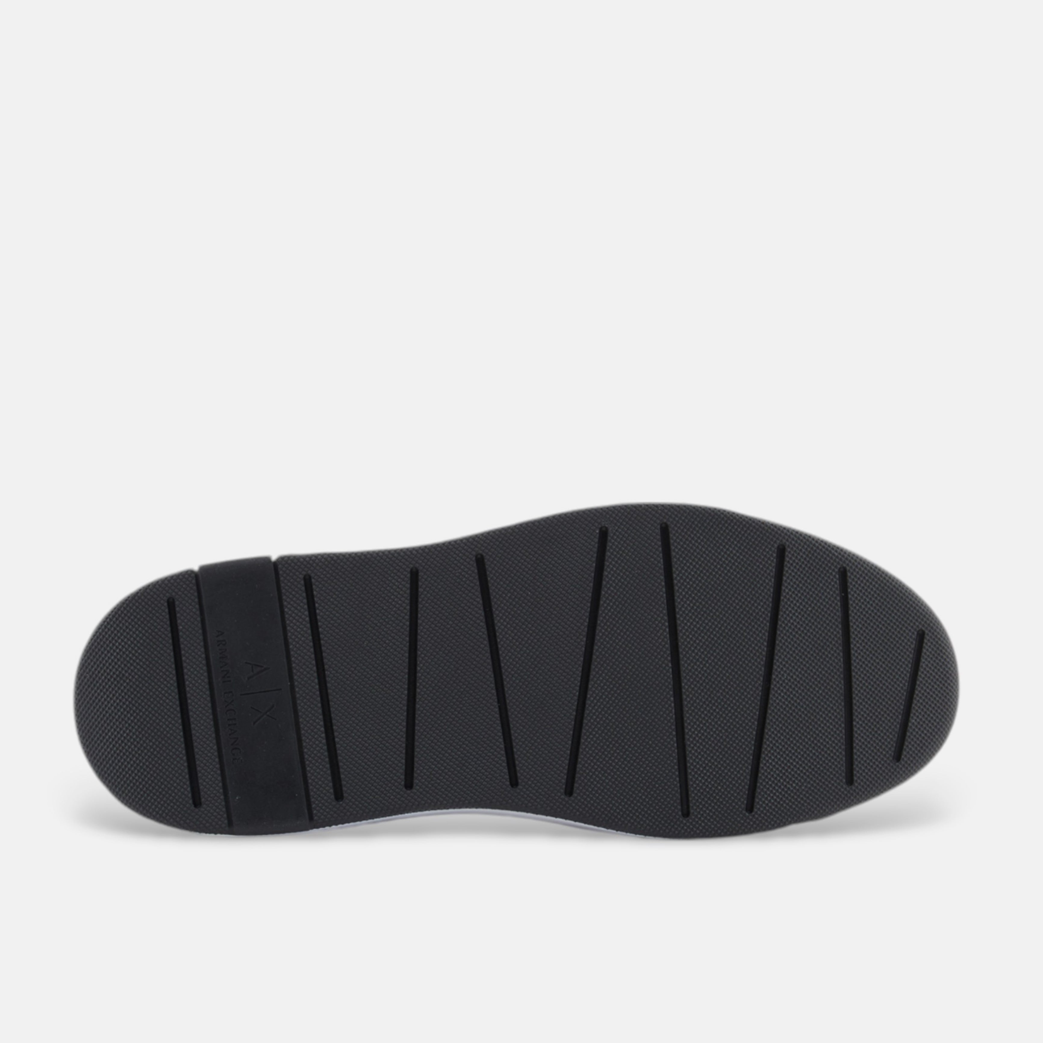 Мъжки кецове Armani Exchange Men Sneakers XUX123 XV761 S277 Black Outsole View