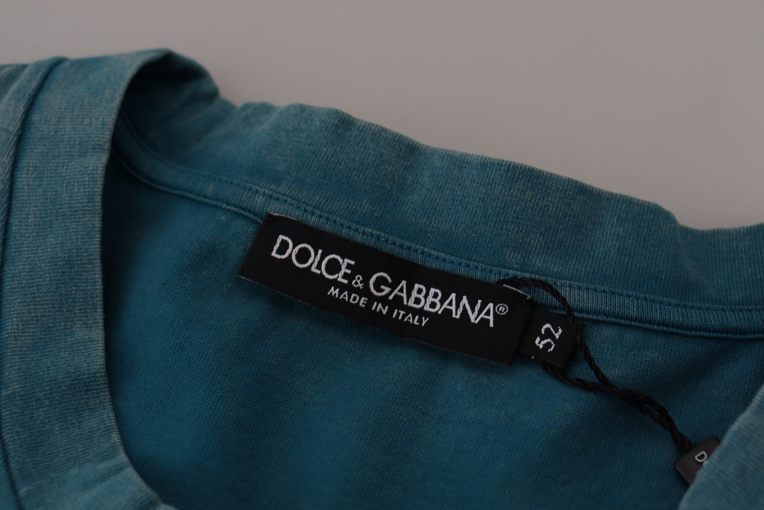 Елегантна памучна тениска с кръгло деколте Dolce &amp; Gabbana в синьо