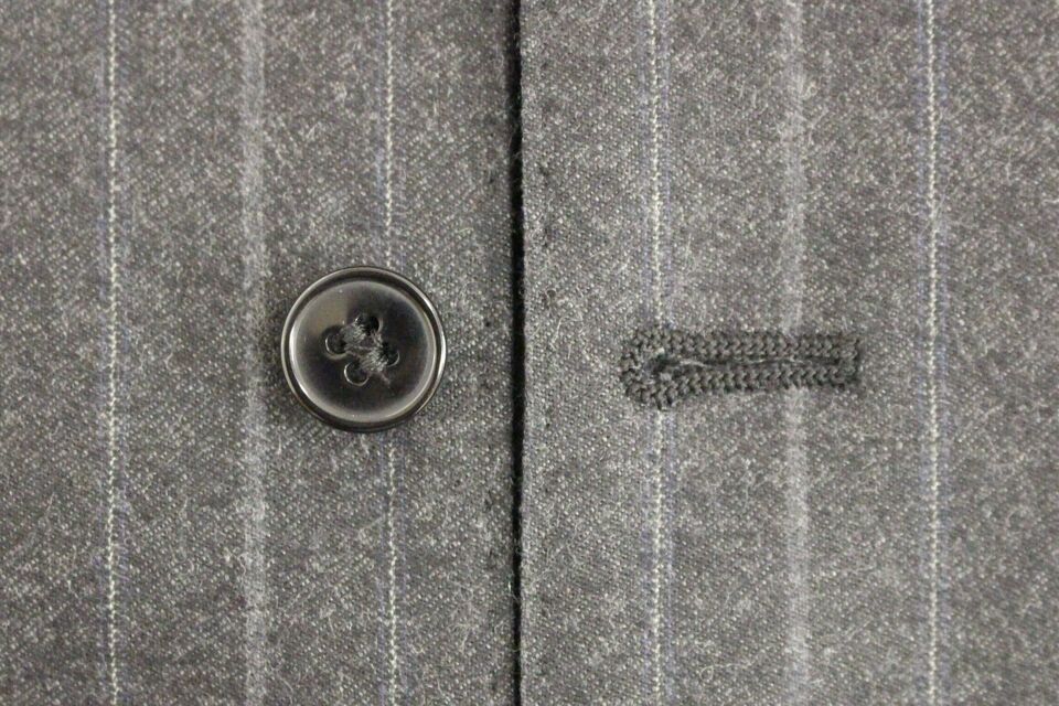 Елегантна рокля на сиви райета Dolce &amp; Gabbana