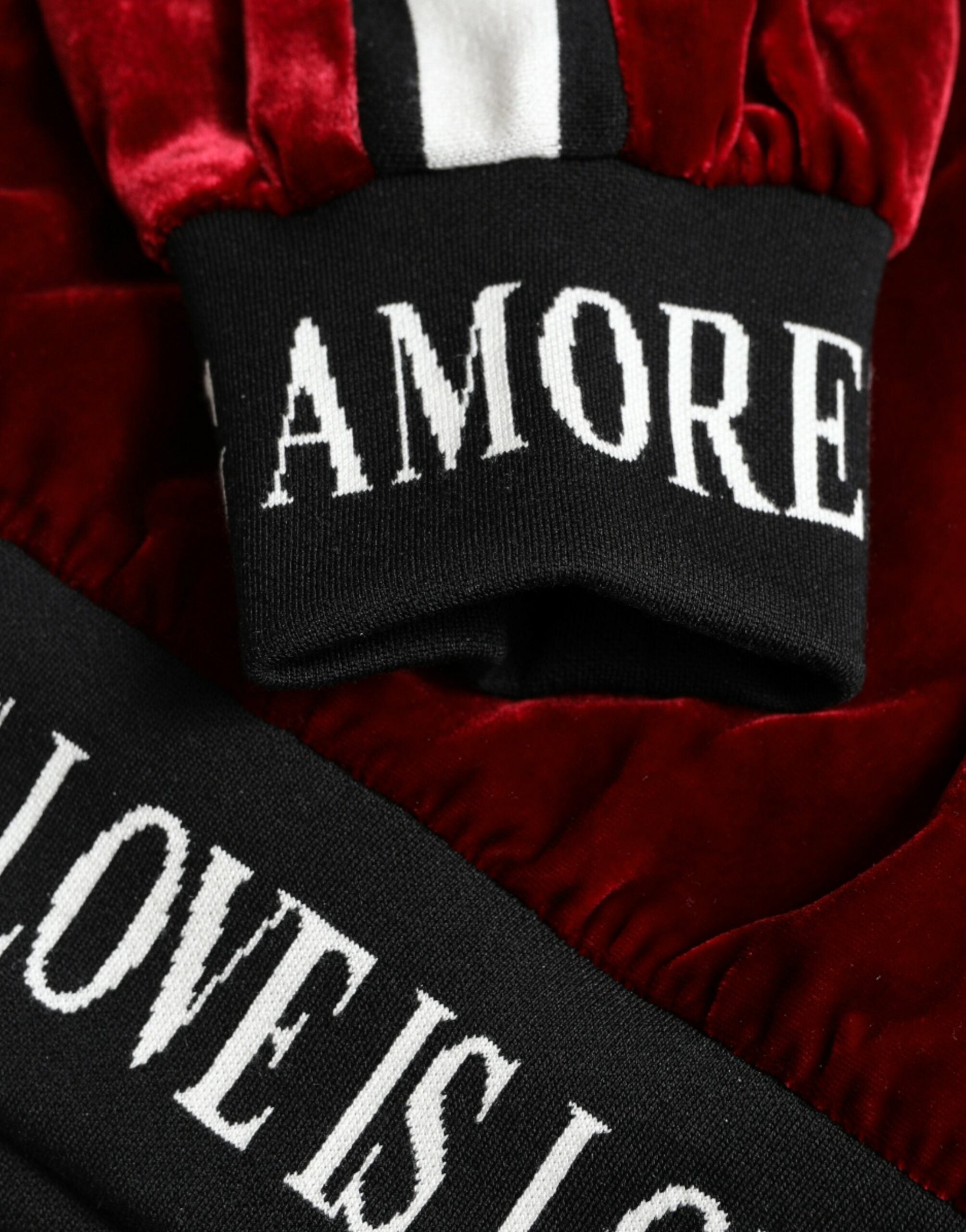Dolce &amp; Gabbana елегантен бордо пуловер от смес от коприна