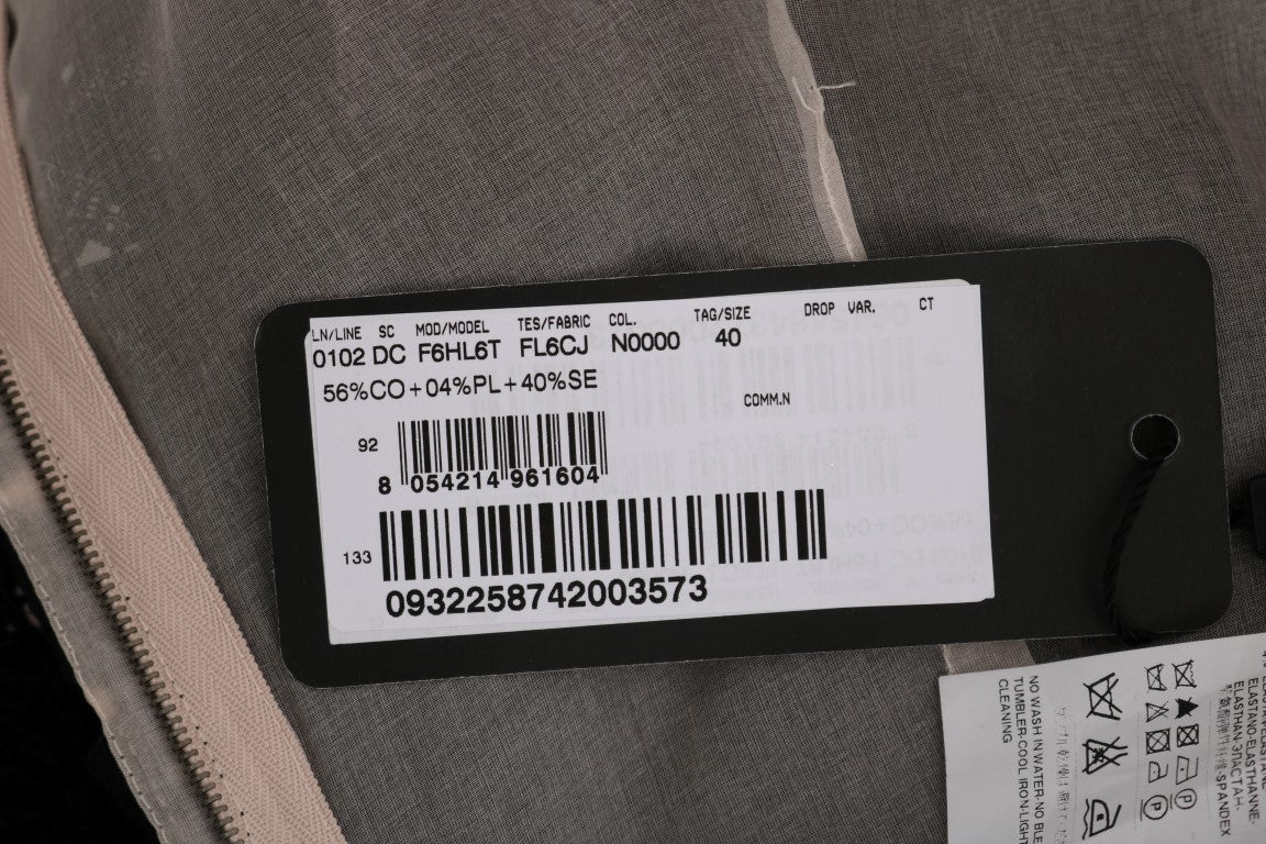 Елегантна черна макси рокля с флорални апликации на Dolce &amp; Gabbana