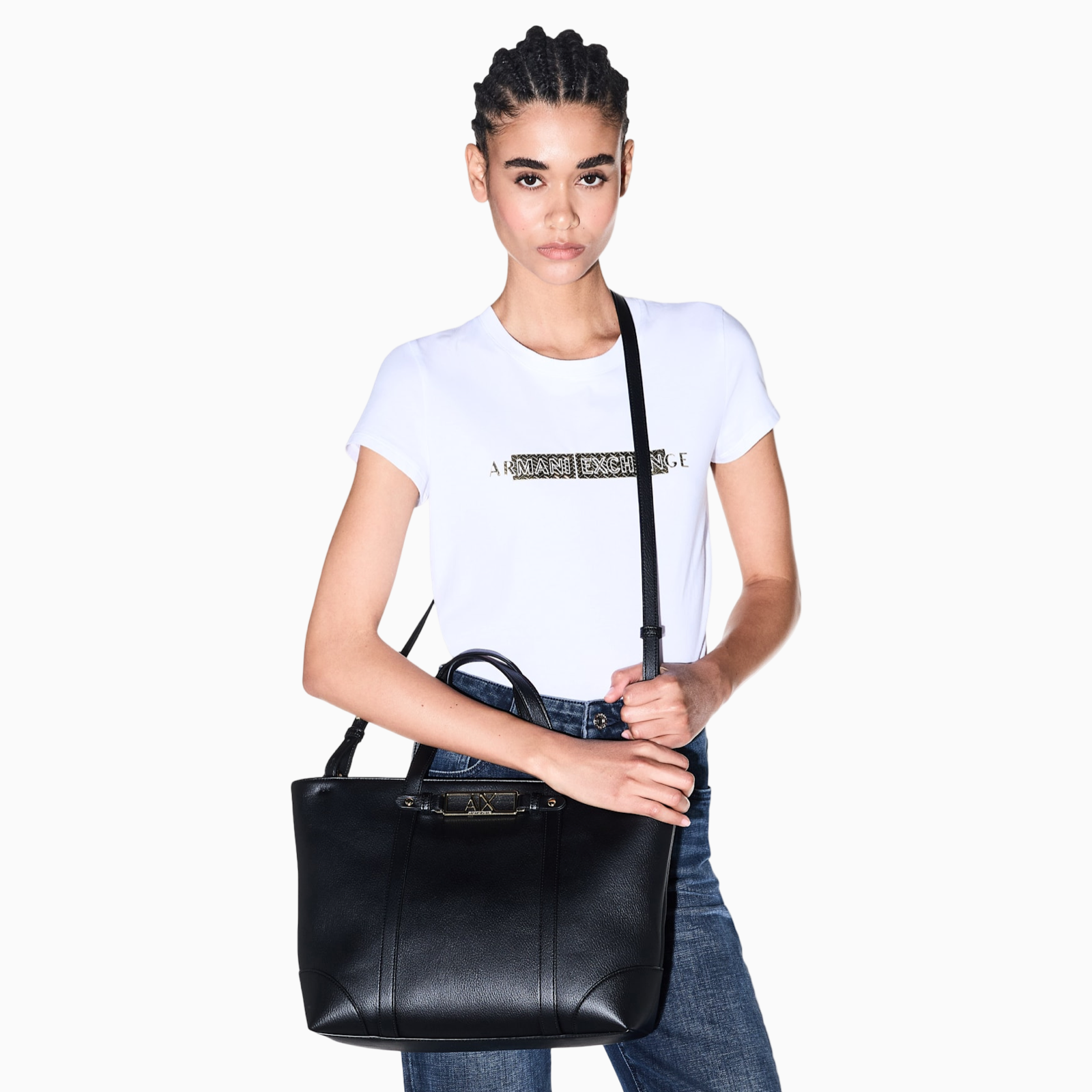 Дамска чанта Armani Exchange Women Tote Bag XW002609 AF15632 UC010 Model View