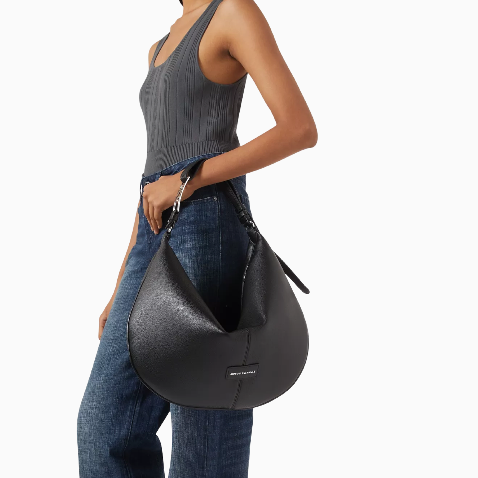 Дамска чанта Armani Exchange Shoulder Bag XW001573 AF15632 UC001 Model View