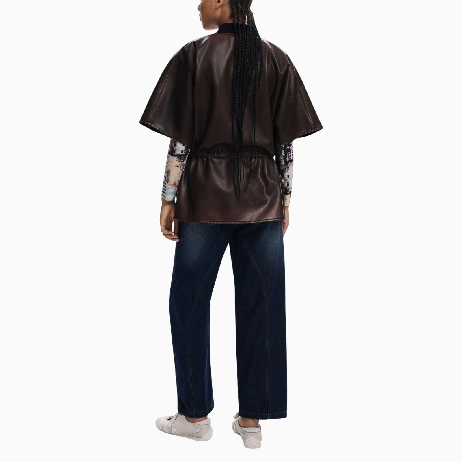 Дамски пончо Desigual Women Poncho 
25WAIP03 Back View