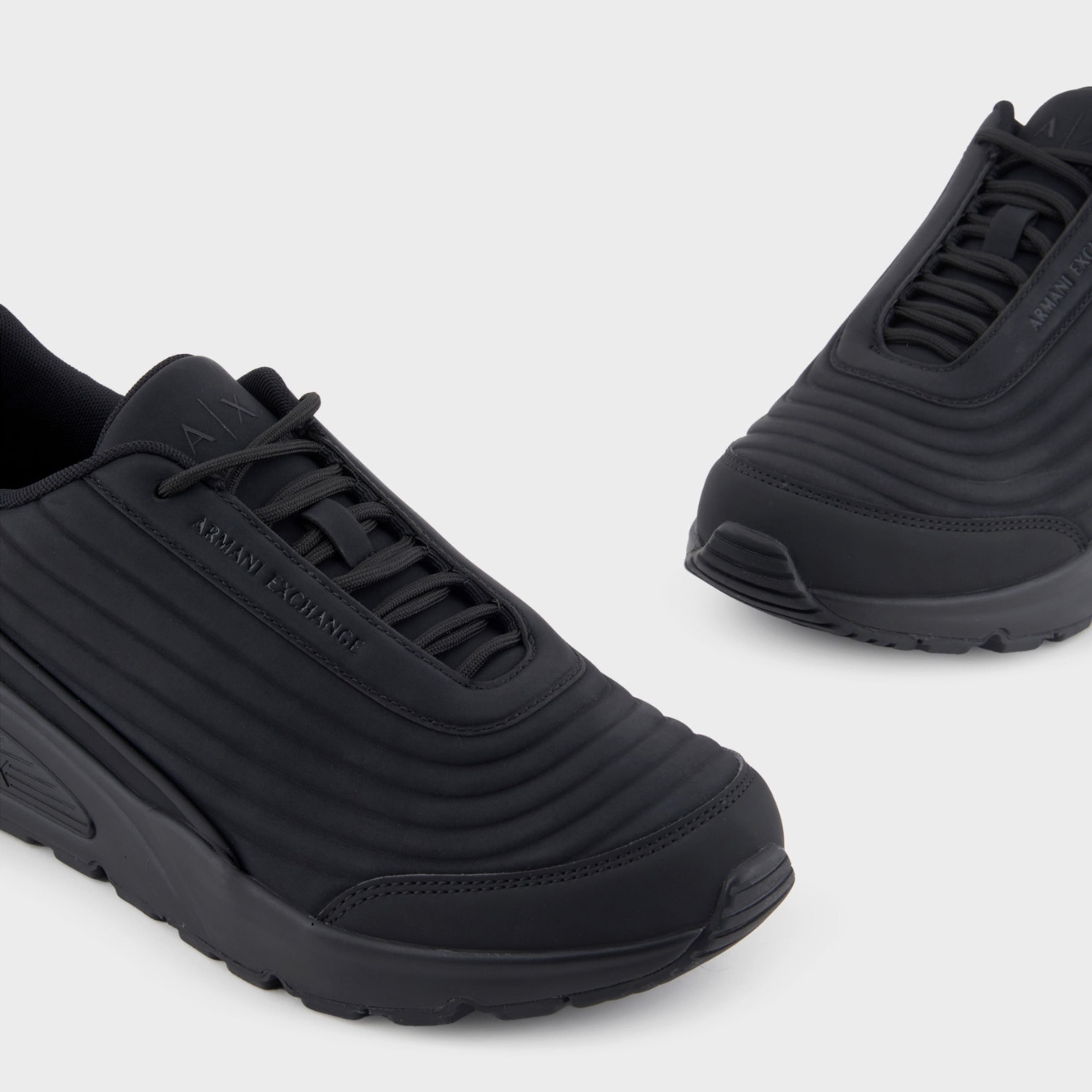 Мъжки маратонки Men sneakers Armani Exchange XU229 XV866 00002 Black Front View