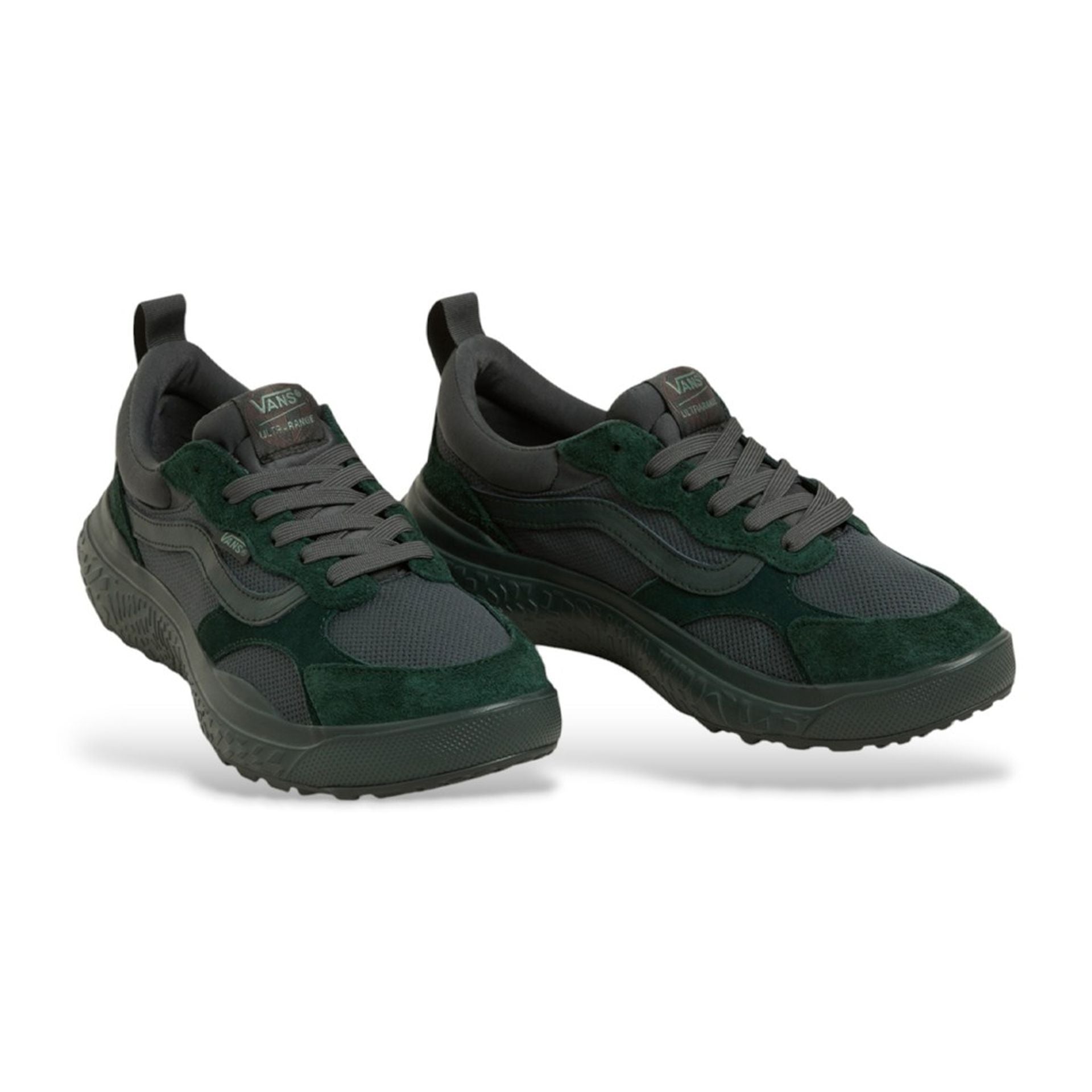 Мъжки кецове Men’s sneakers Vans
VN000CWEDRK1 VNDRK Dark Green front view