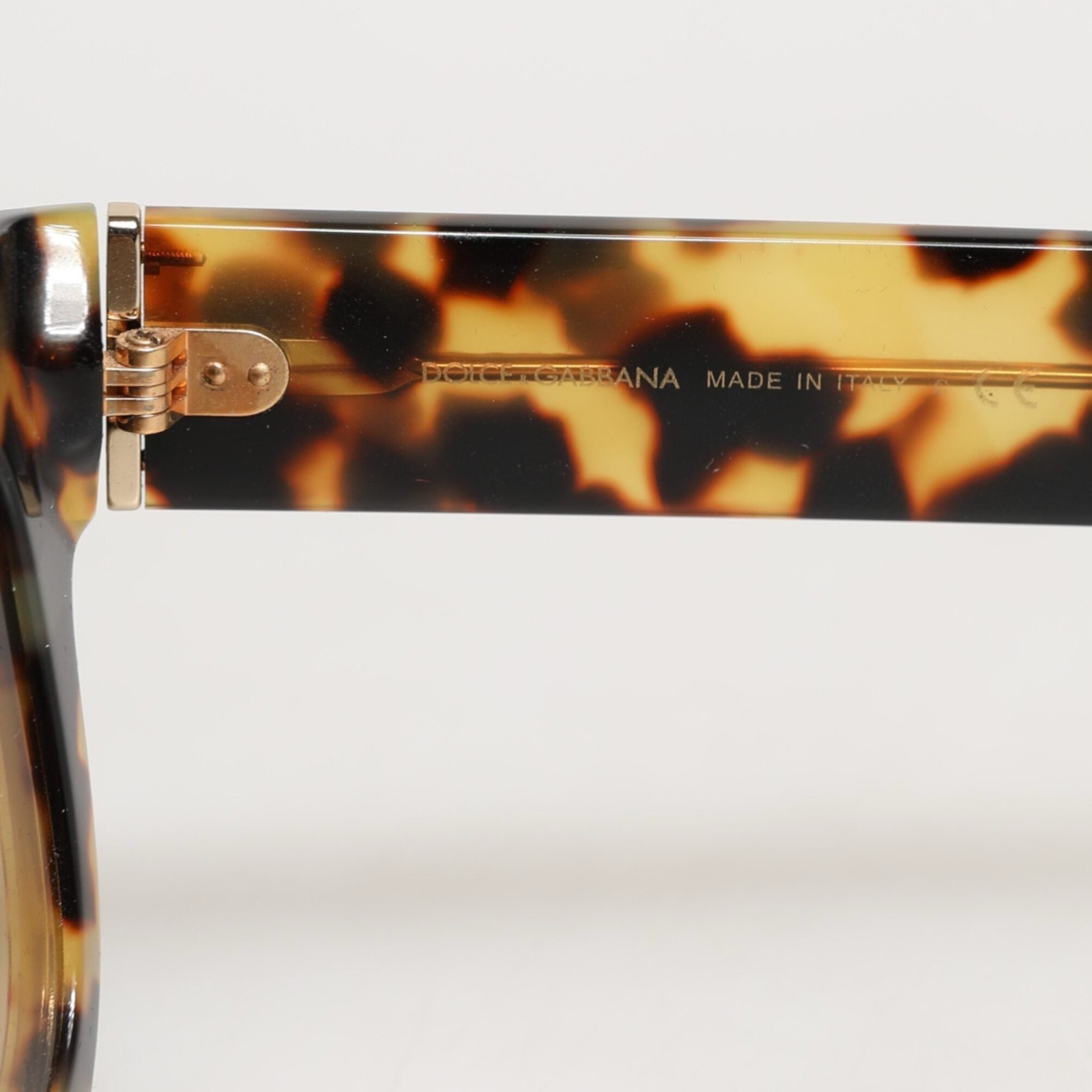 Dolce & Gabbana White Tortoiseshell Gradient Acetate Shades Sunglasses