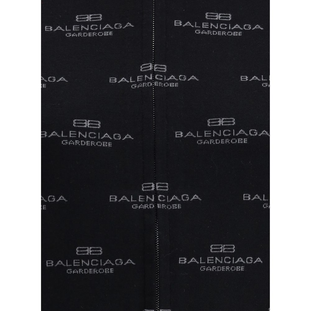 Жилетка с лого на Balenciaga