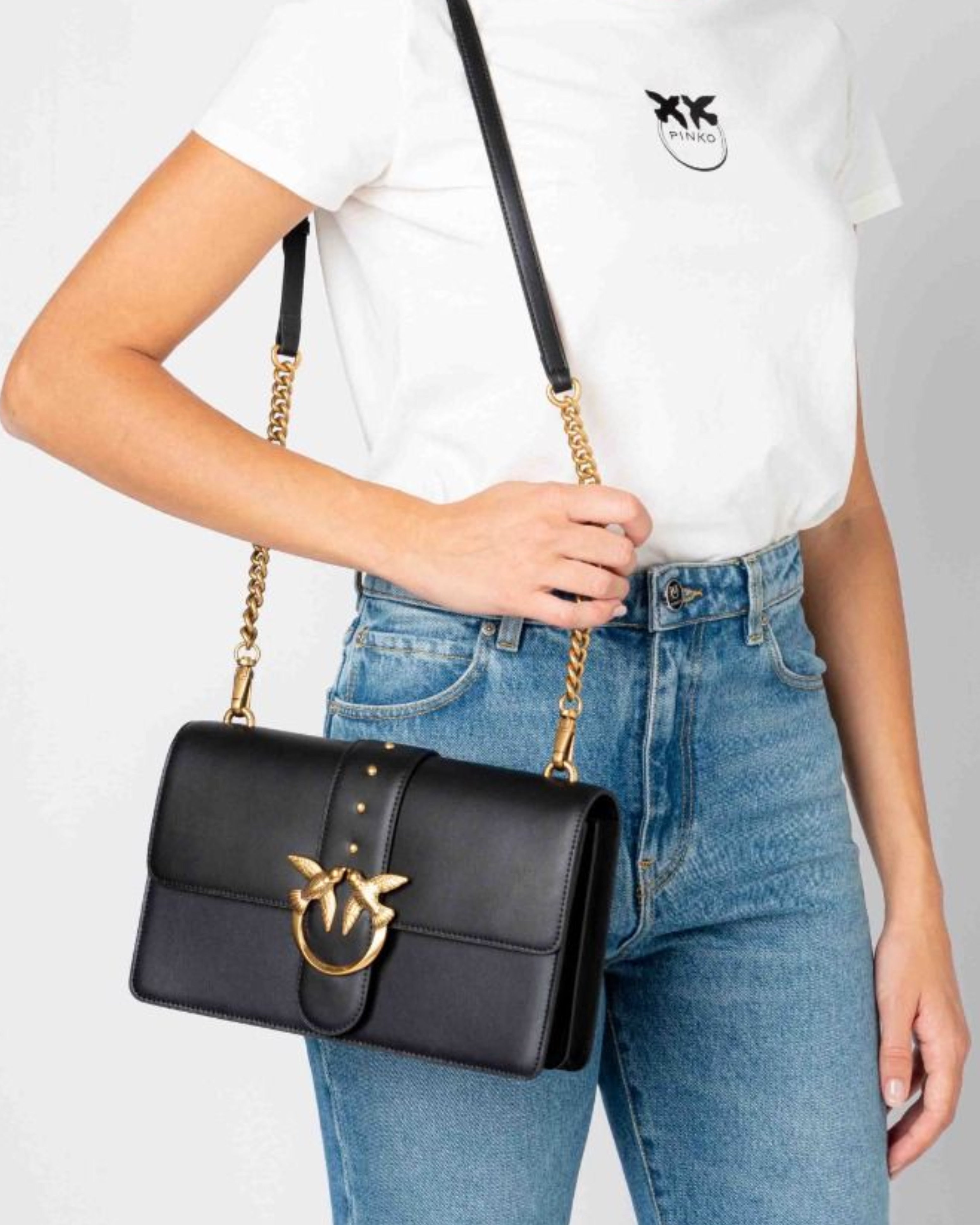 Дамска чанта Women’s shoulder bag Pinko
105857A0F1Z99Q Black