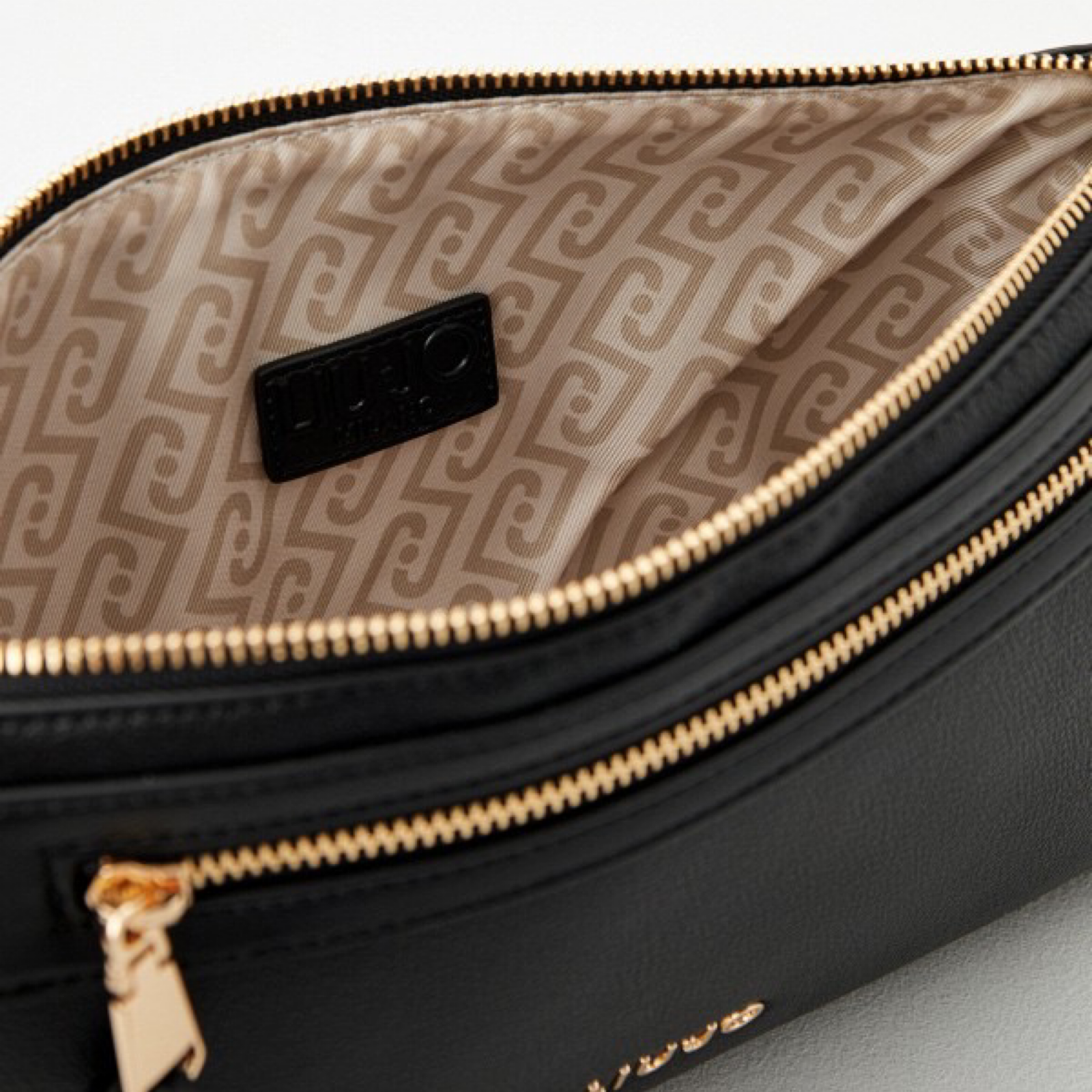 Дамска чанта Liu Jo Crossbody Bag AA6041 E1120 22222 Inside View
