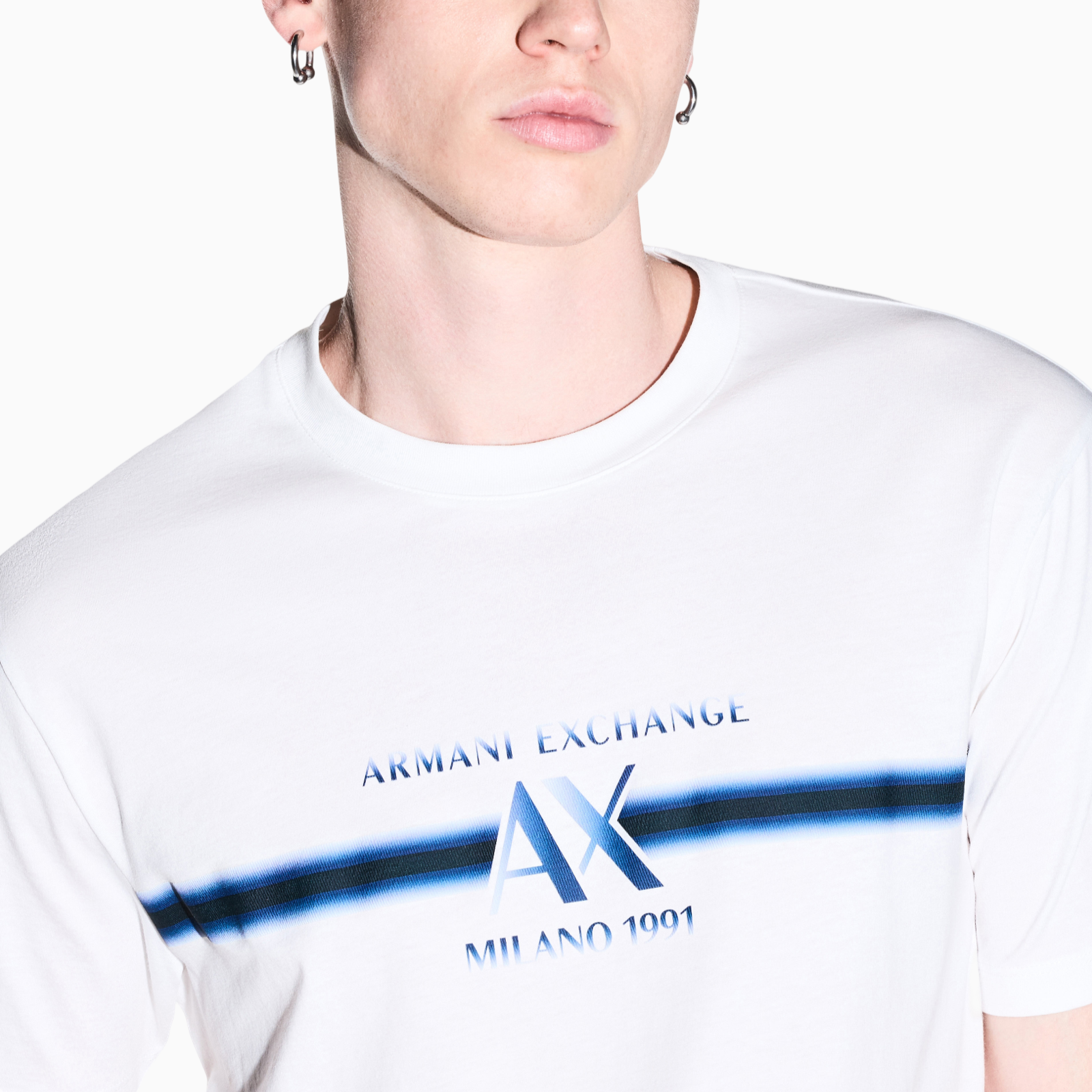 Мъжка тениска Armani Exchange Men T-shirt XM003103 AF10356 U0009 Close-Up