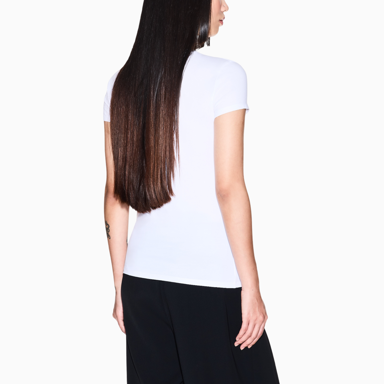 Дамска бяла тениска Armani Exchange Women T-shirt XW001837 AF16294 U0002 Close-Up