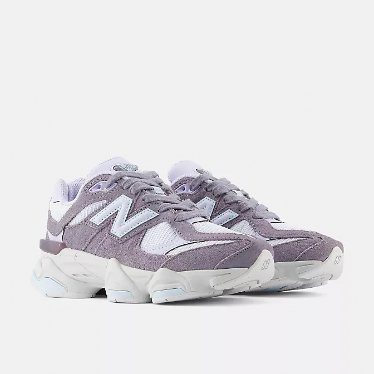 Дамски маратонки New Balance 9060 Women Sneakers G9060749 Lateral View