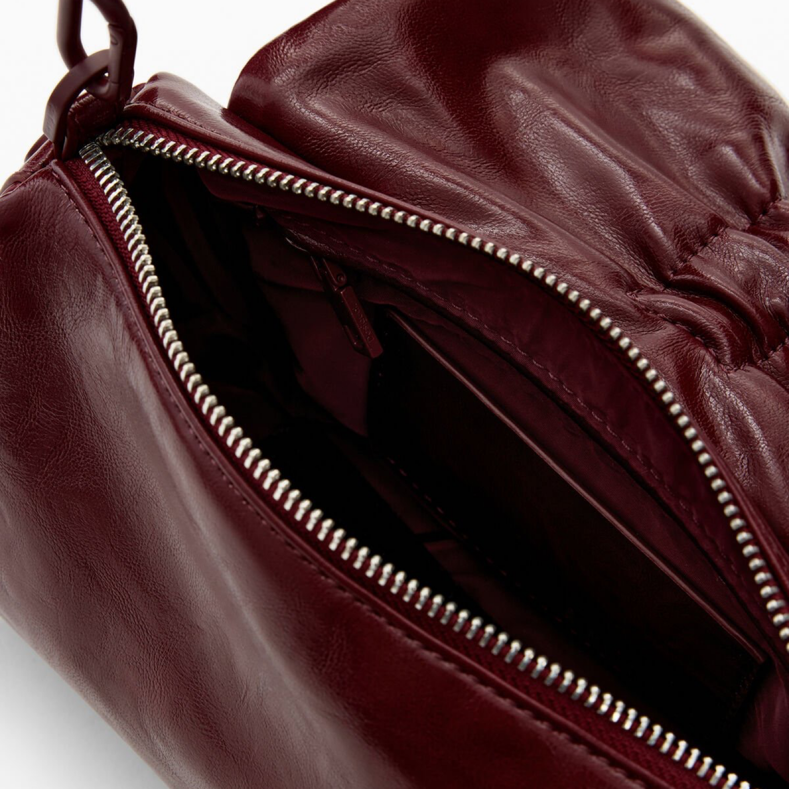 Дамска чанта Desigual Women Handbag 26SAXP91 3032U Inside View