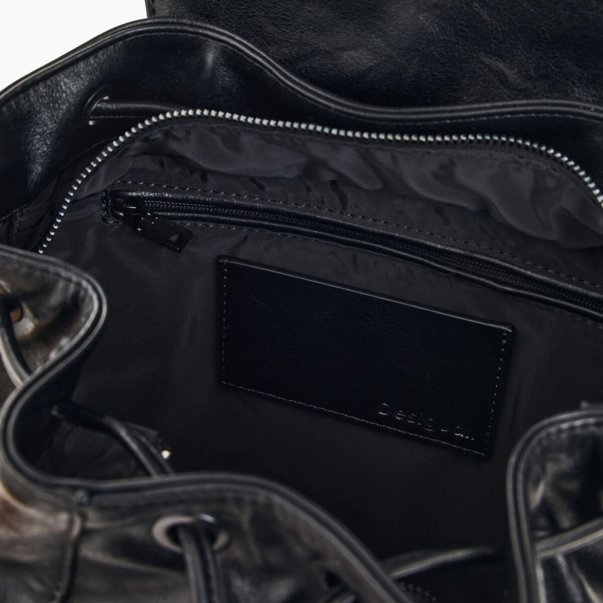 Дамска раница Desigual Women Rucksack 26WAKP01 2000 Inside View