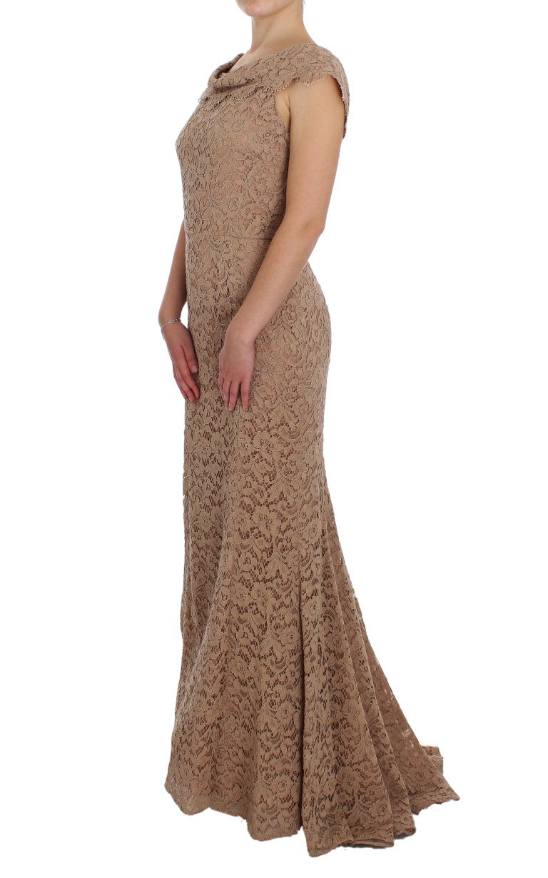 Елегантна розова макси рокля с дантелени цветя на Dolce &amp; Gabbana